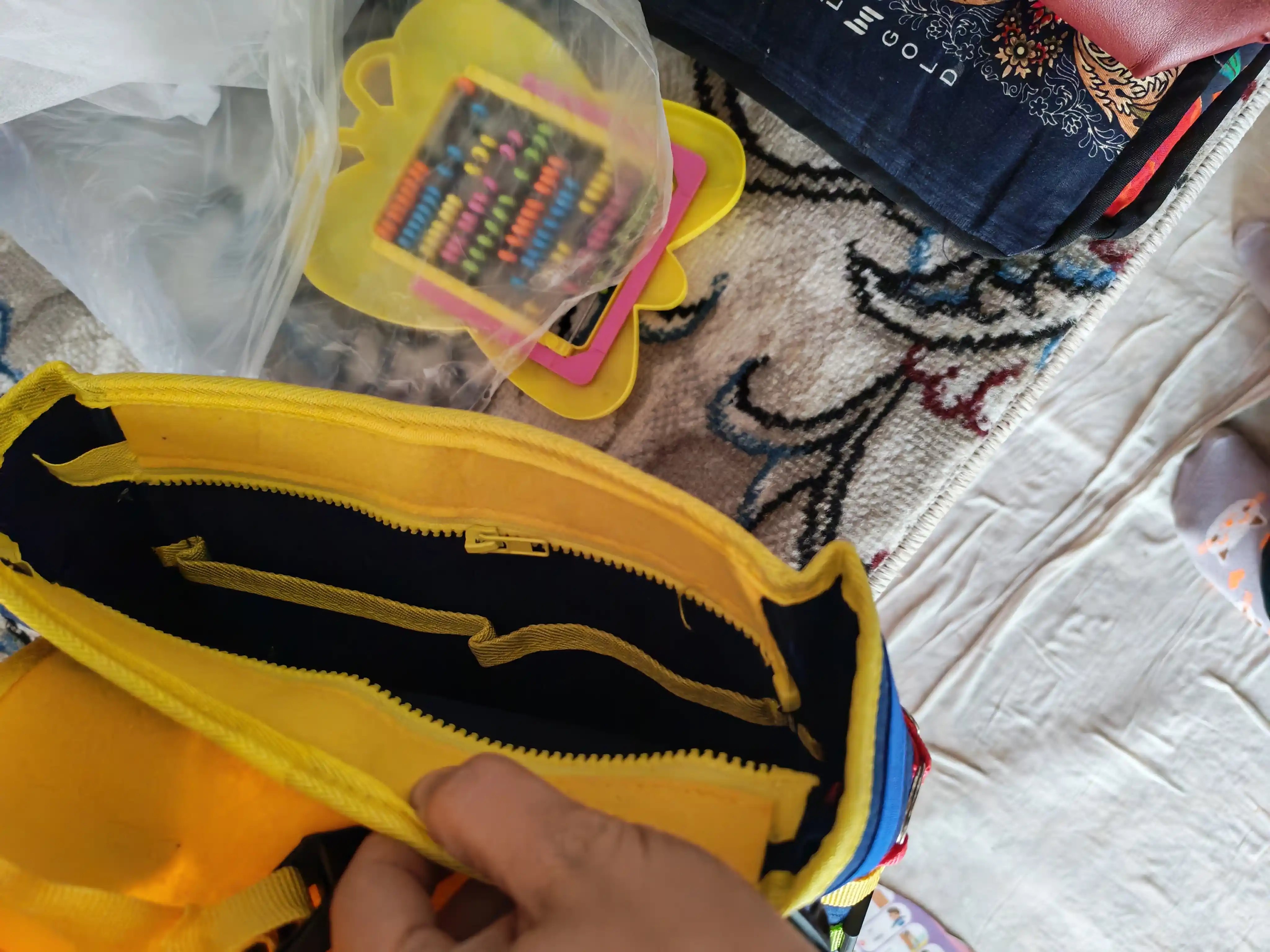Сумка Busy Backpack — рюкзак для мальчиков и девочек
