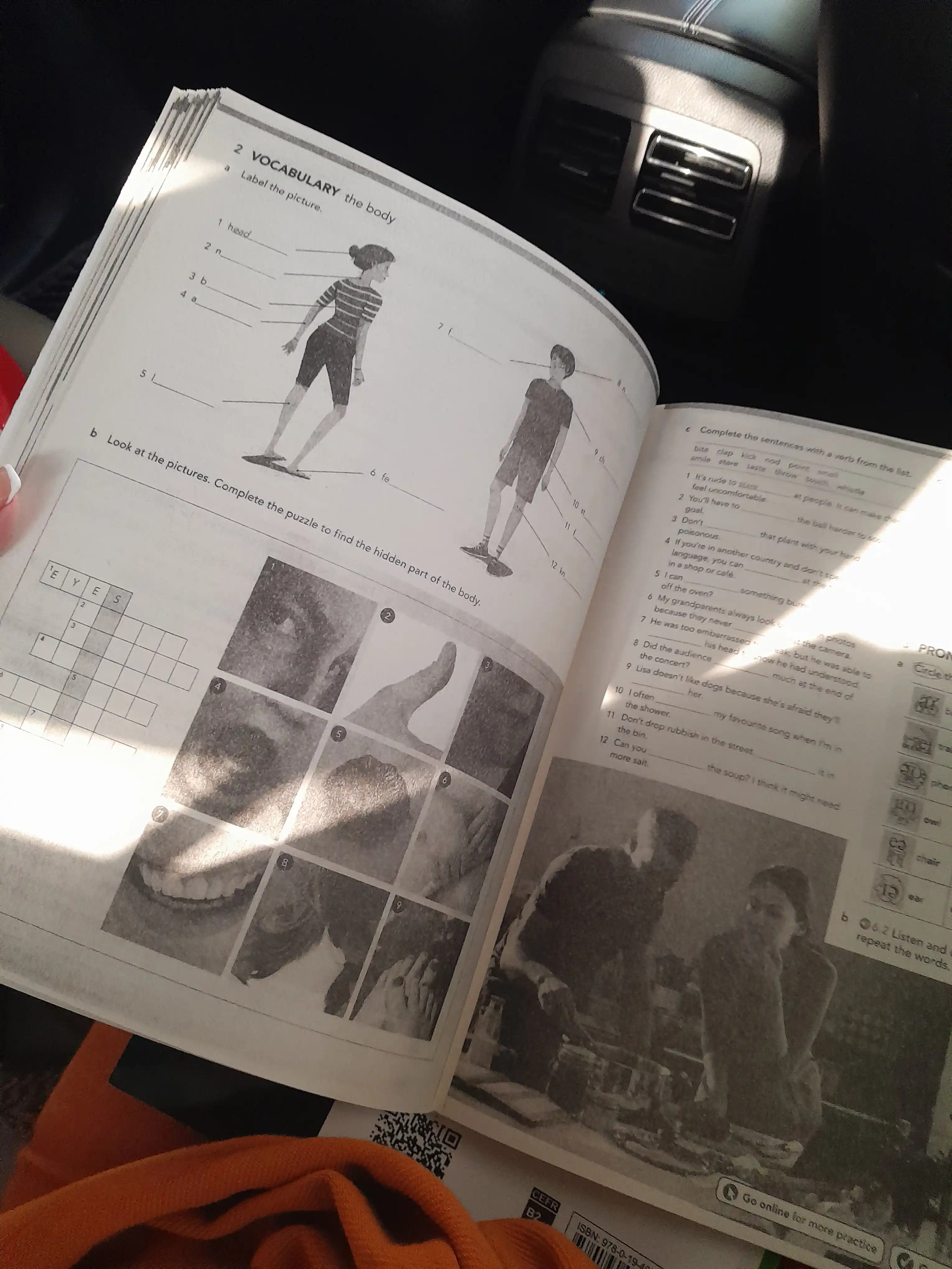 English File Beginner, Elementary, Pre Intermediate Student's book+Workbook, Paul Seligson