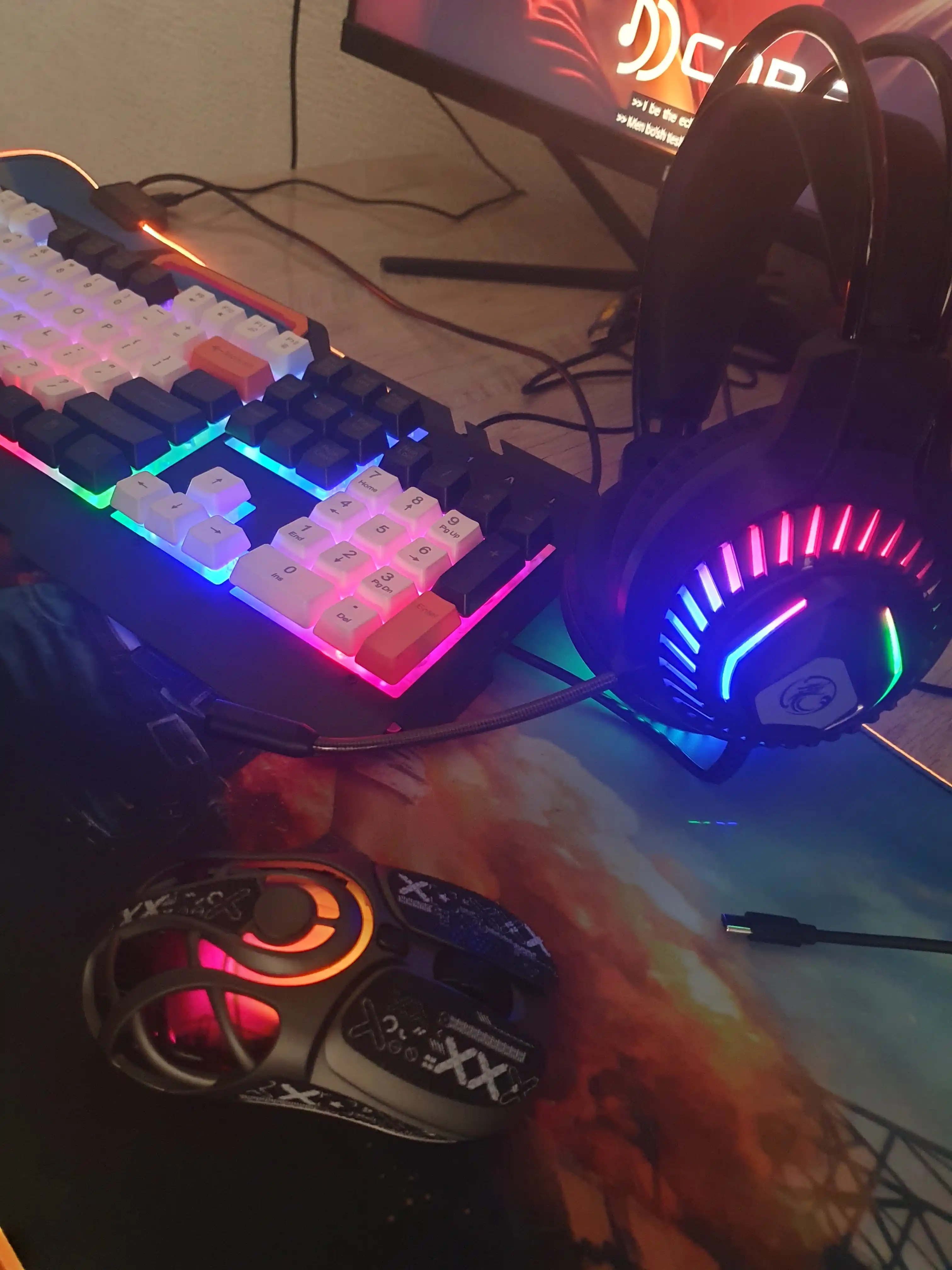Игровые наушники с микрофоном, проводные, для компьютера и телефона, RGB-подсветкой iMICE