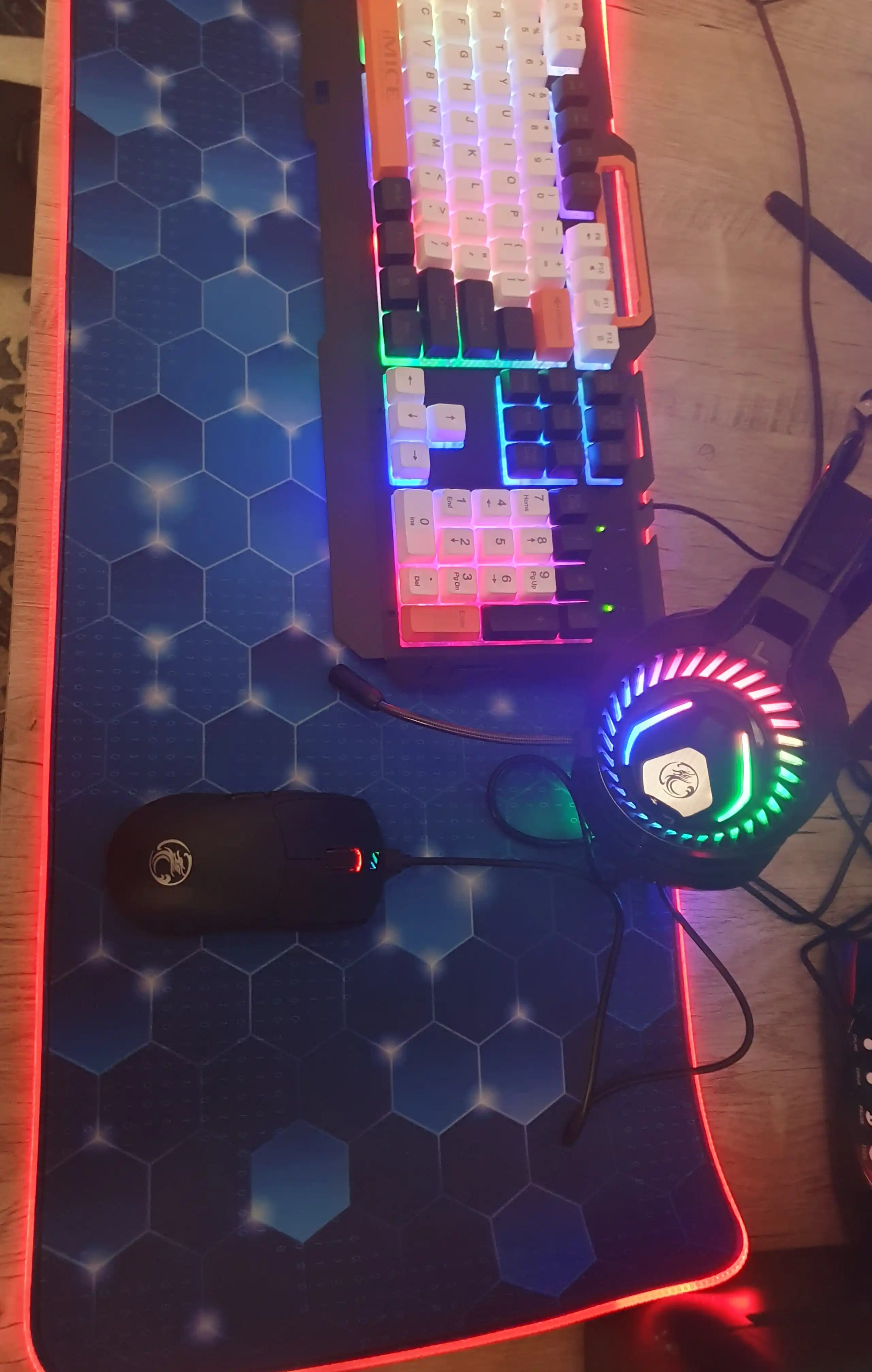 Игровые наушники с микрофоном, проводные, для компьютера и телефона, RGB-подсветкой iMICE