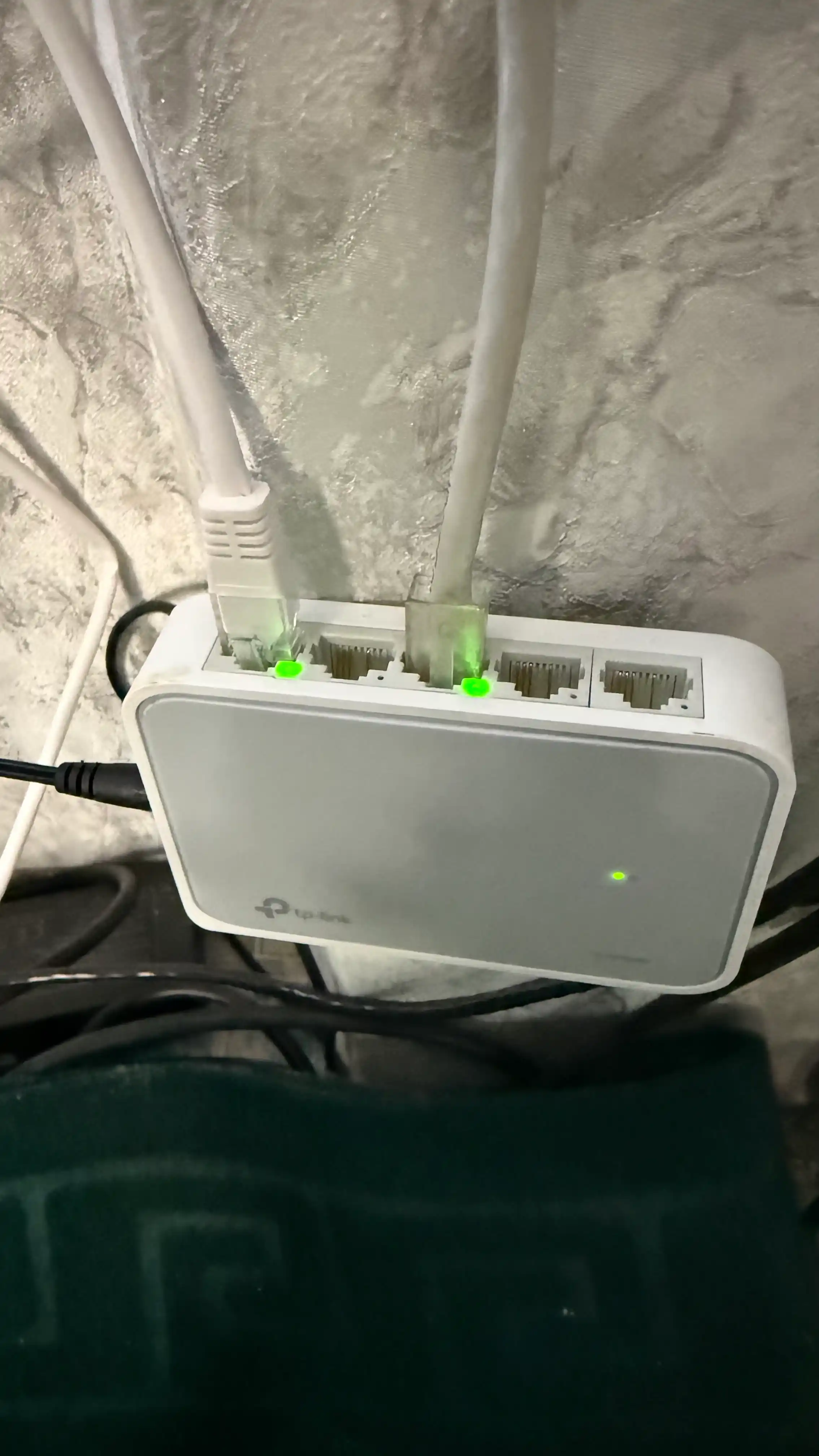 TP-LINK TL-SF1005D 5 portli 10/100 Mbit/s ish stoli kaliti