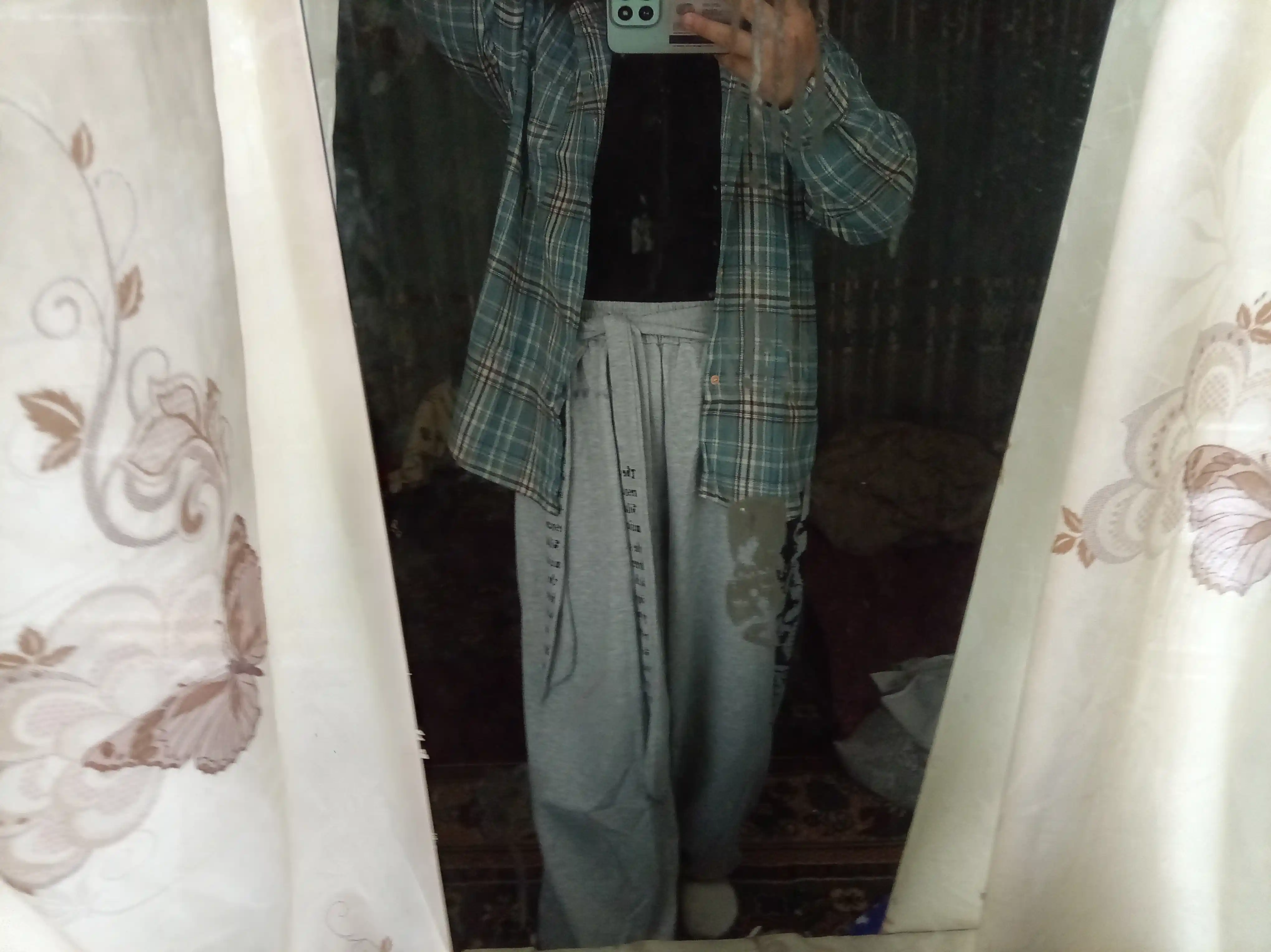 Ayollar uchun katakli kofta-overshirt, bahorgi va kuzgi, qulay casual stil