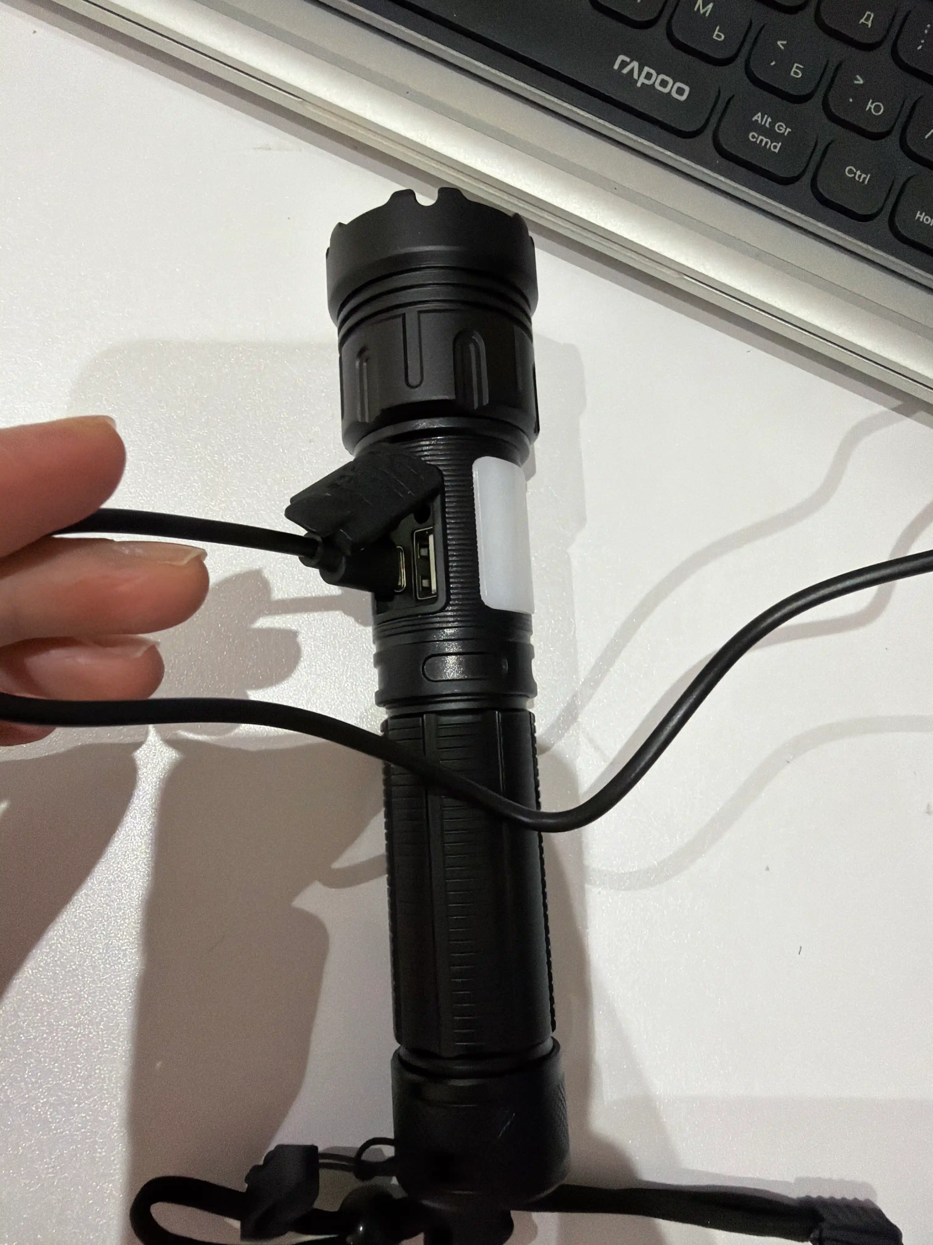 Qo'l chirog'i, 18650 akkumulyator va bilaguzuk bilan, 7 rejim, PowerBank va magnit bilan
