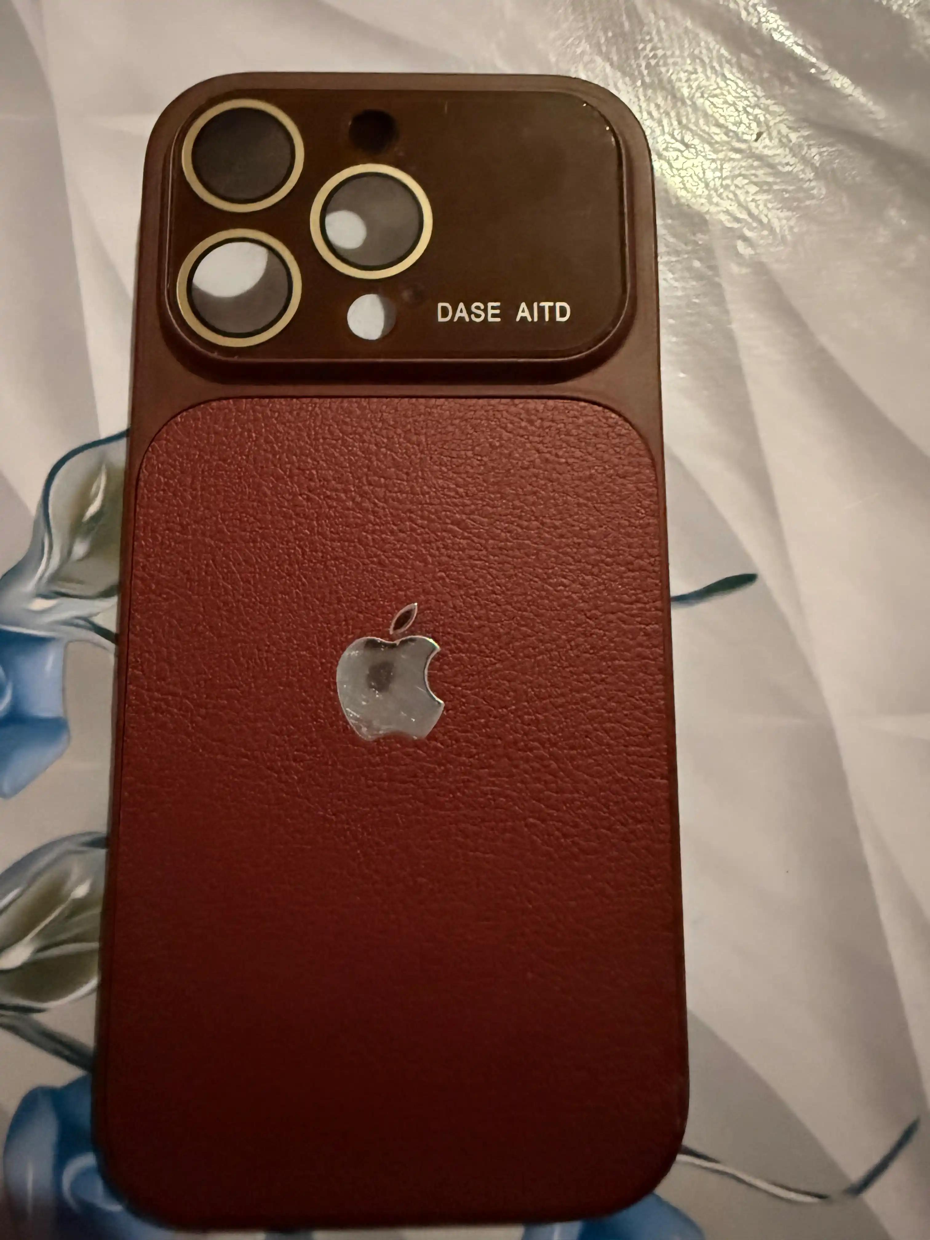 Himoya g‘ilof iPhone 16, 17 pro, pro max uchun