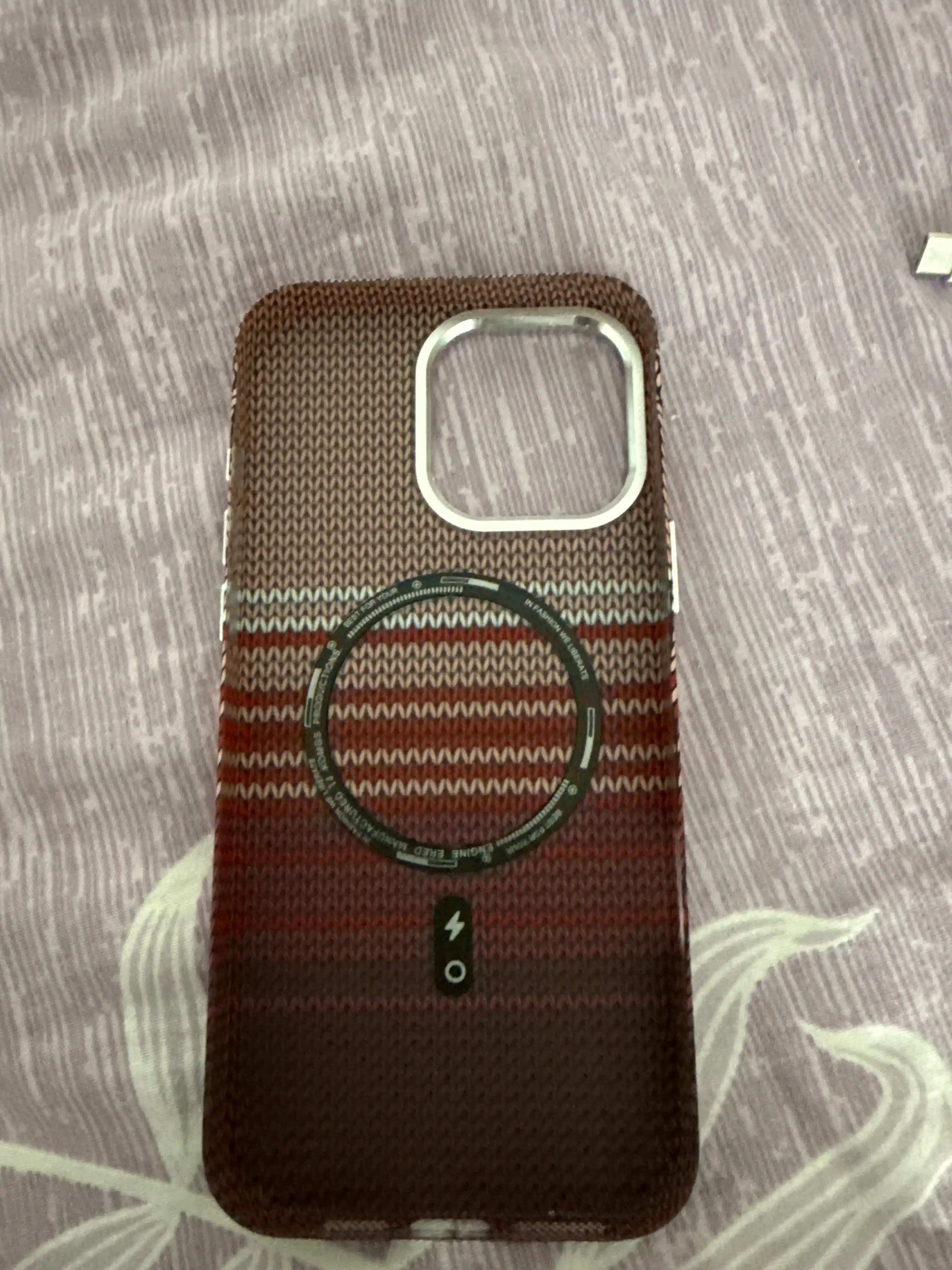Karbon chexol iPhone 13, 14, 15, 16, 17 Pro Max, Magsafe bilan — ayfon chexol 16 Pro Max