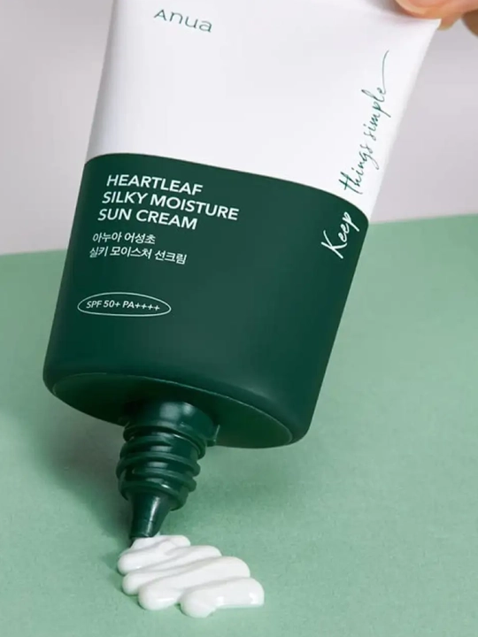 Солнцезащитный крем Anua Heartleaf Silky Moisture Sun Cream SPF50+ PA++++
