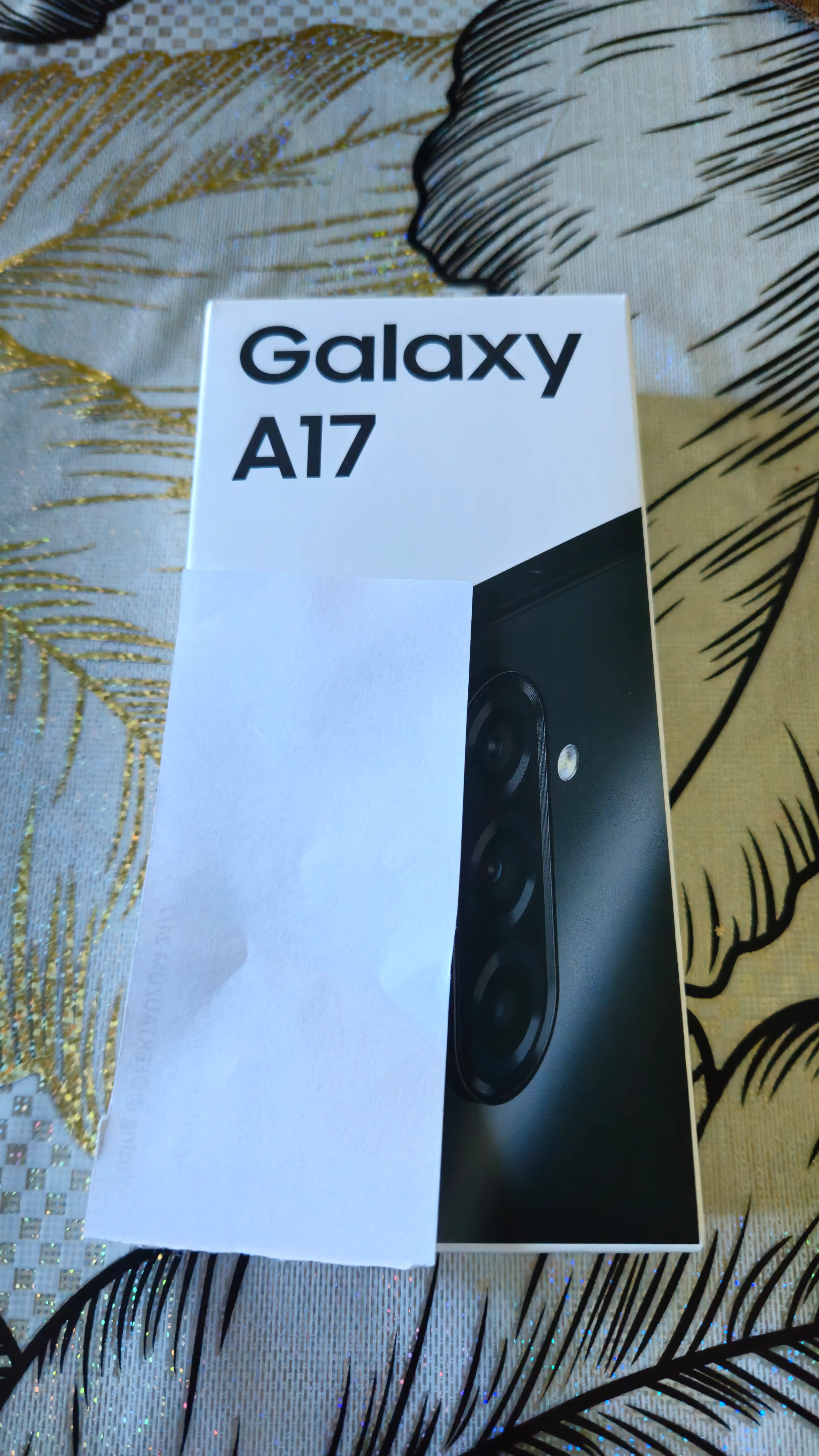 Samsung Galaxy A17, 6.7" AMOLED 90 Gts, 50 MP, 5000 mA·soat, 25 Vt, uzimedan o'tgan
