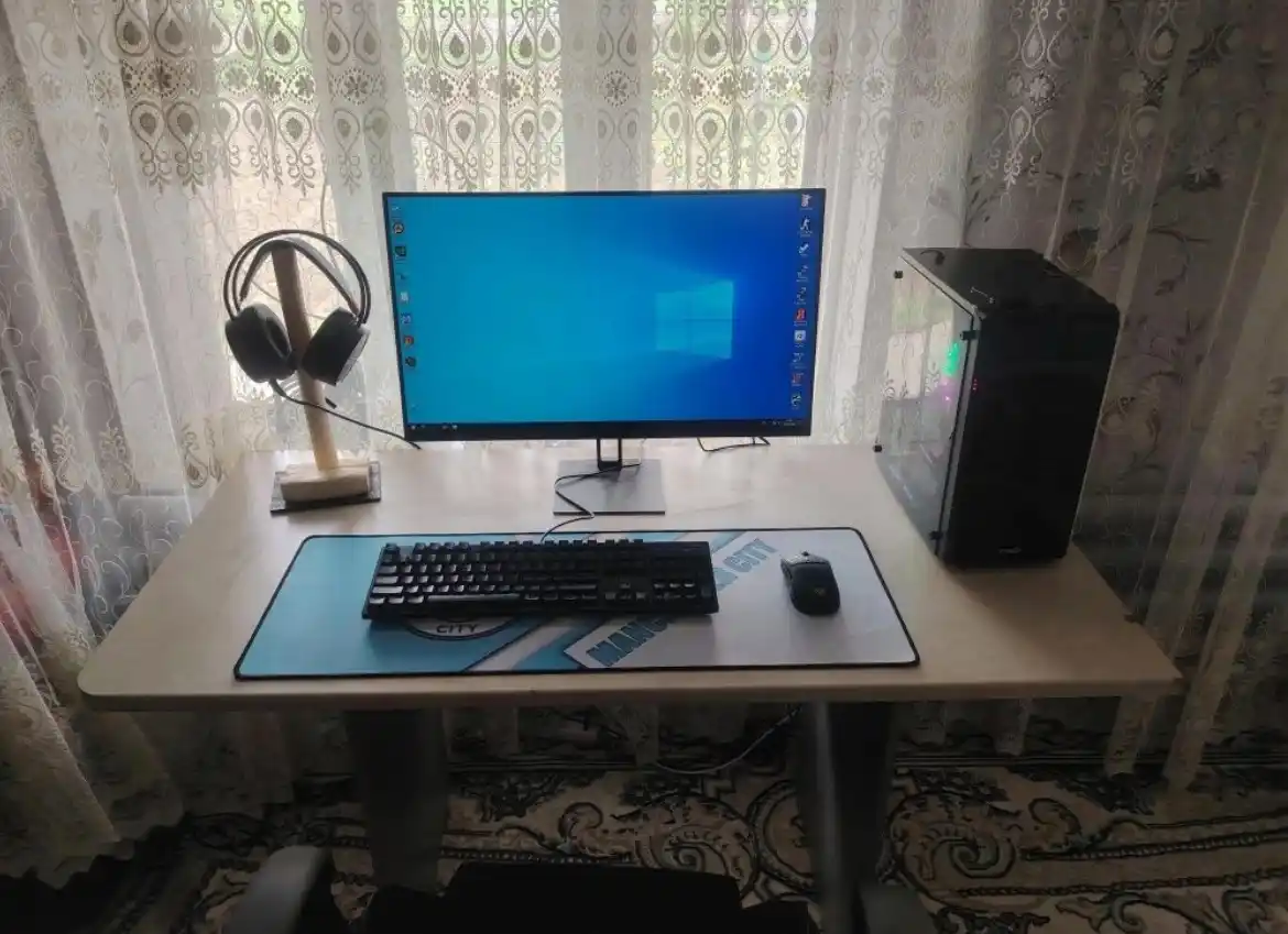 O'yin simli quloqchinlar CANYON Interceptor GH-8A, RGB yoritgich bilan