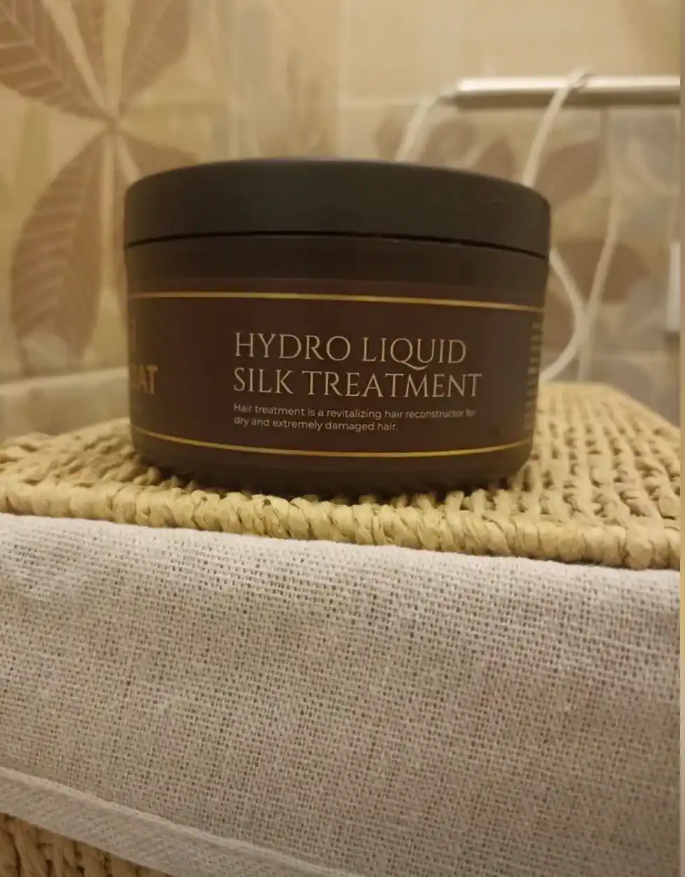 HADAT Liquid Silk niqobi — professional tiklovchi va namlovchi shinamlar uchun, 300 ml