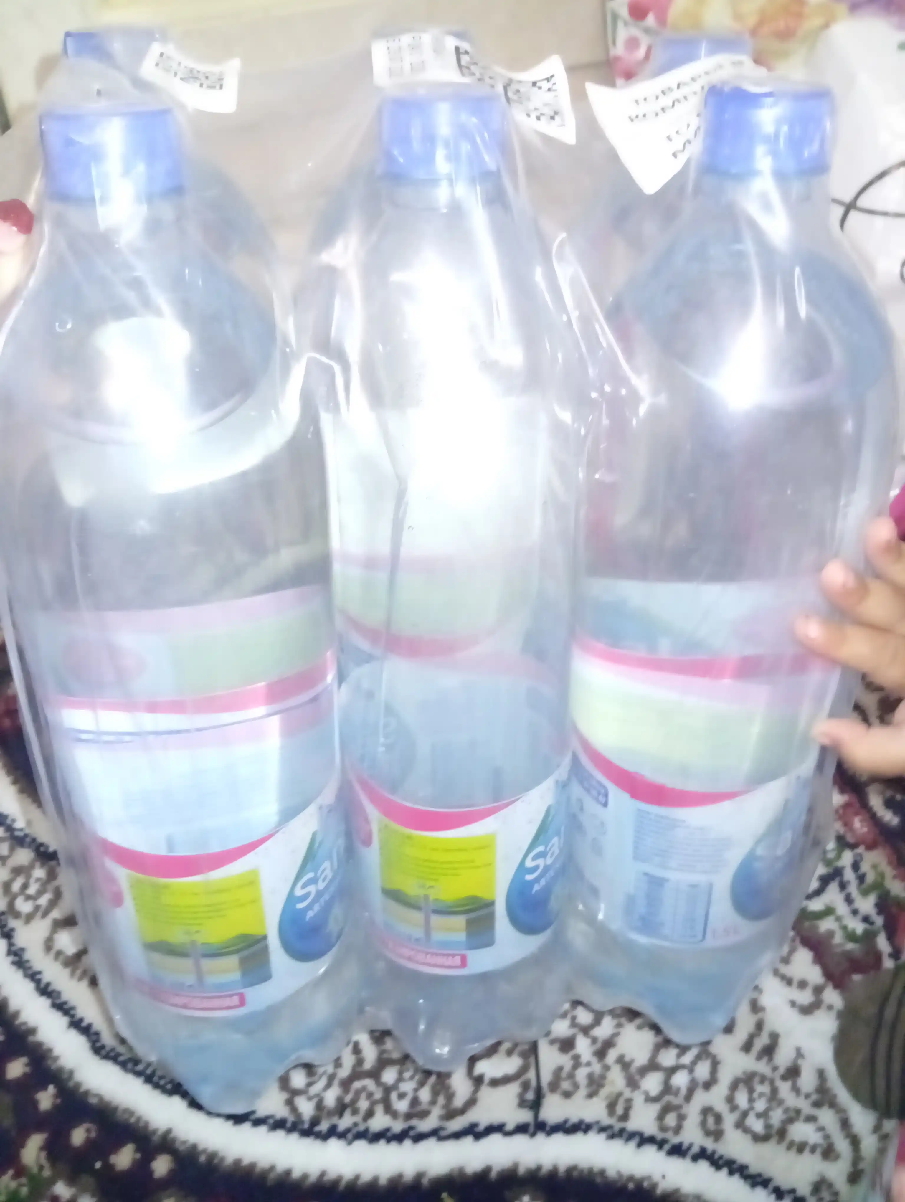 Gazlangan suv SANTAL, 1.5 litr dan 6 dona
