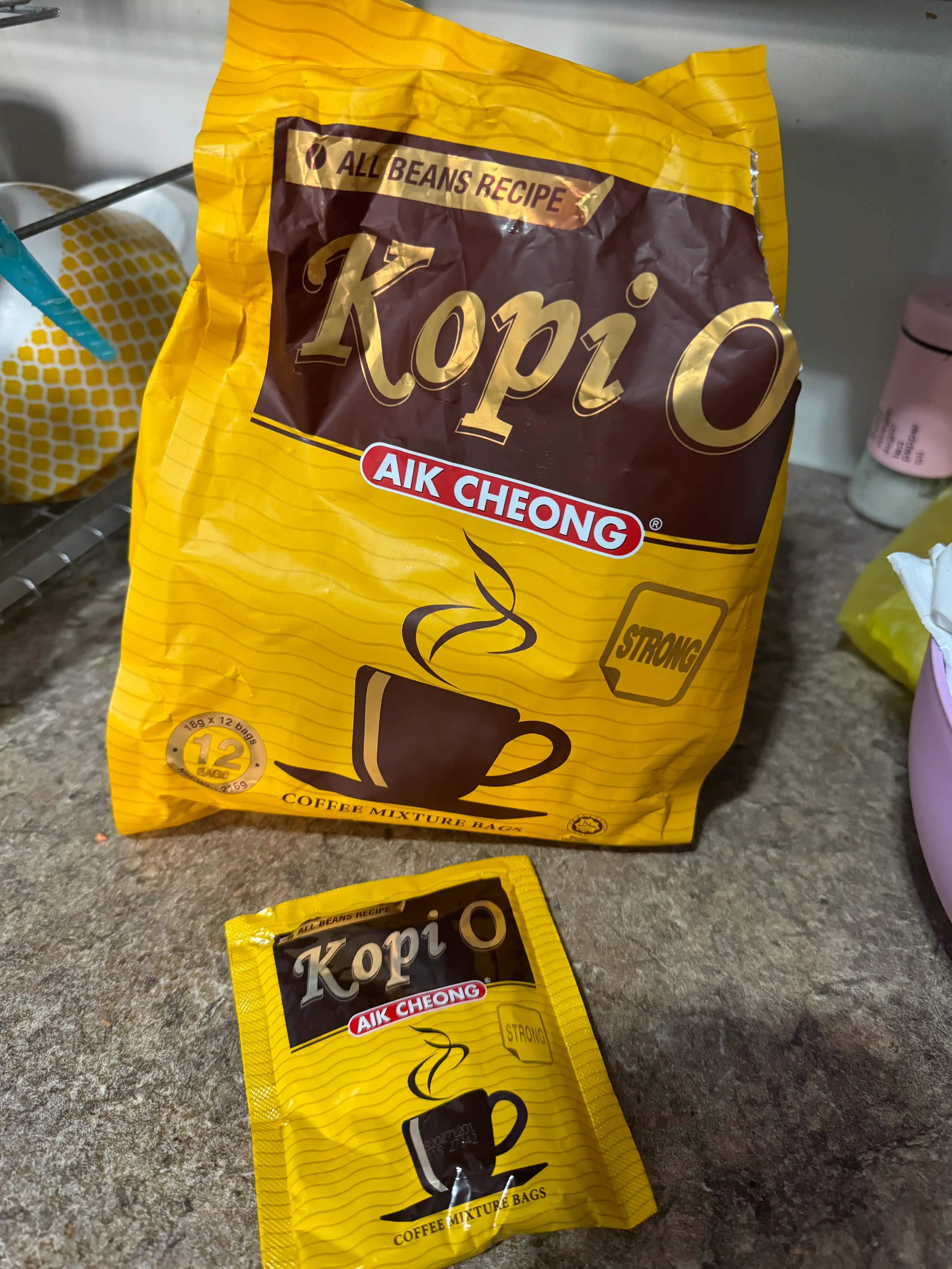 Aik Cheong "Kopi O Strong" qaynatilgan qahvasi, 12 porsiyali paket