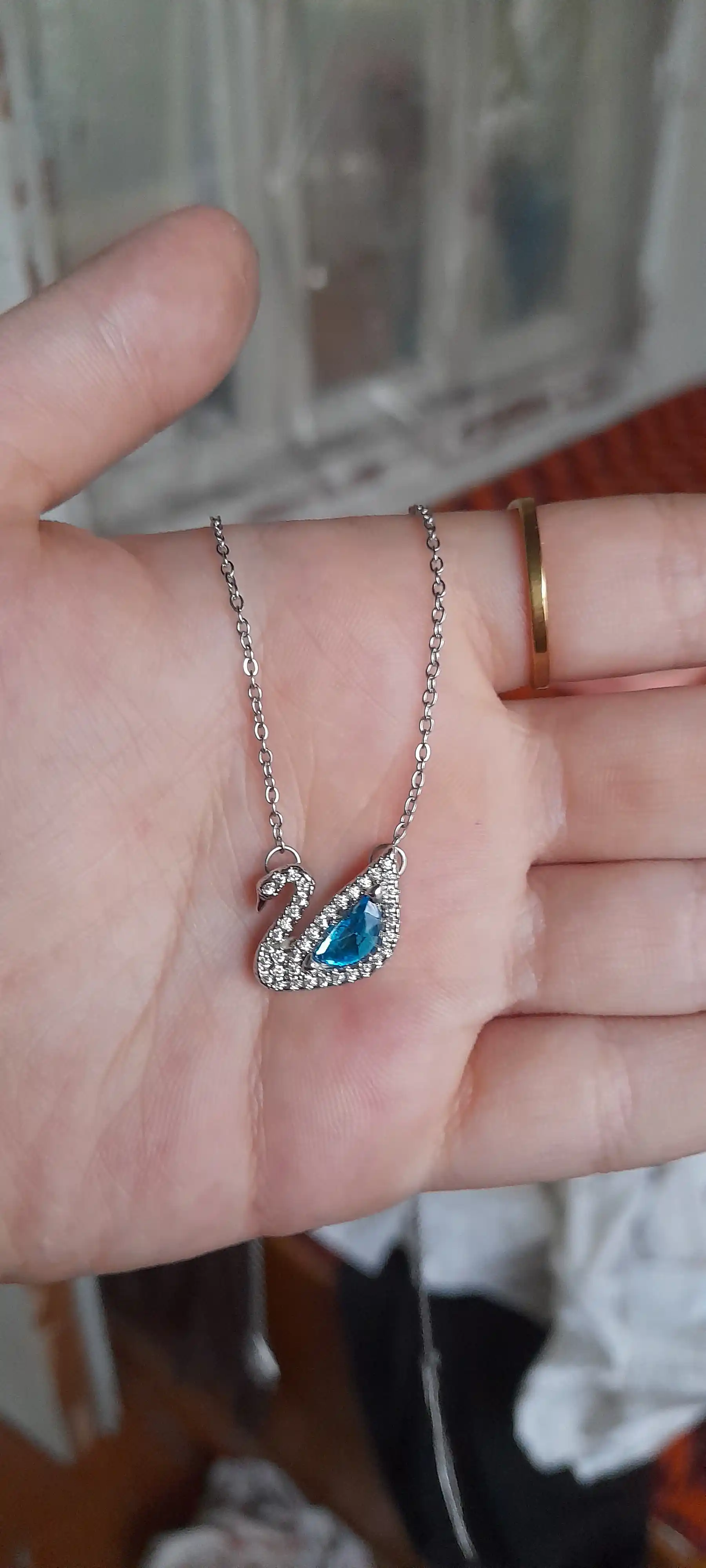 Ayollar va qizlar uchun taqinchoq, oqqush shakli, sovg'a qutisida, SWAROVSKI
