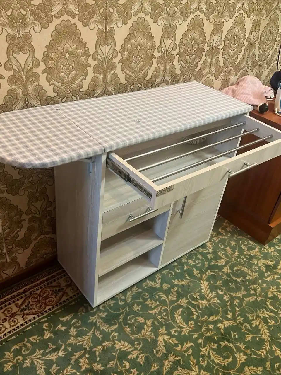 Ko‘p funksiyali  Dazmol shkafi, polkasi, tortma sushilkasi,  komod, roliki, 5-tasi 1 da