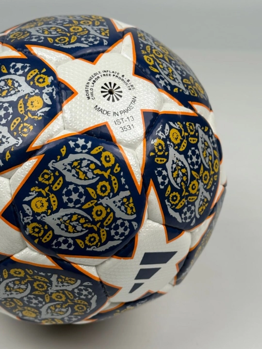 Futbol koptoklari 5 razmer (Pokiston)