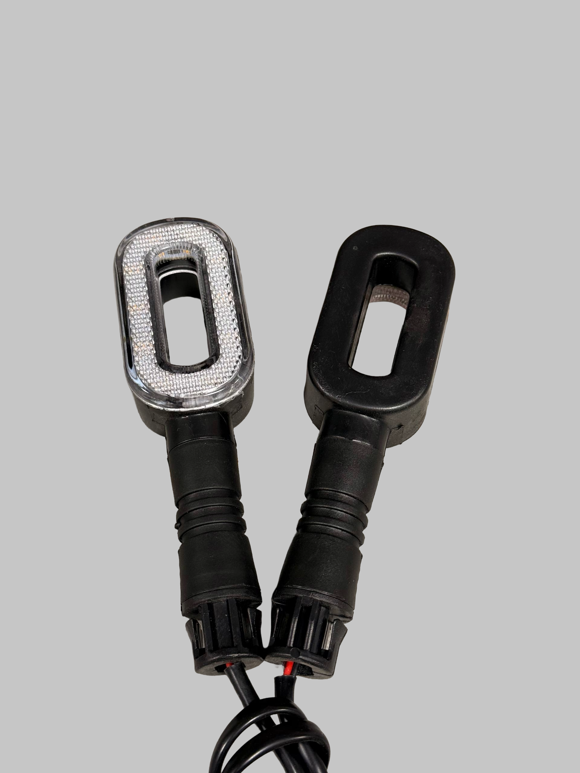 Поворотник для скутеров с красивым дизайном, LED, работает от 60/72 В
