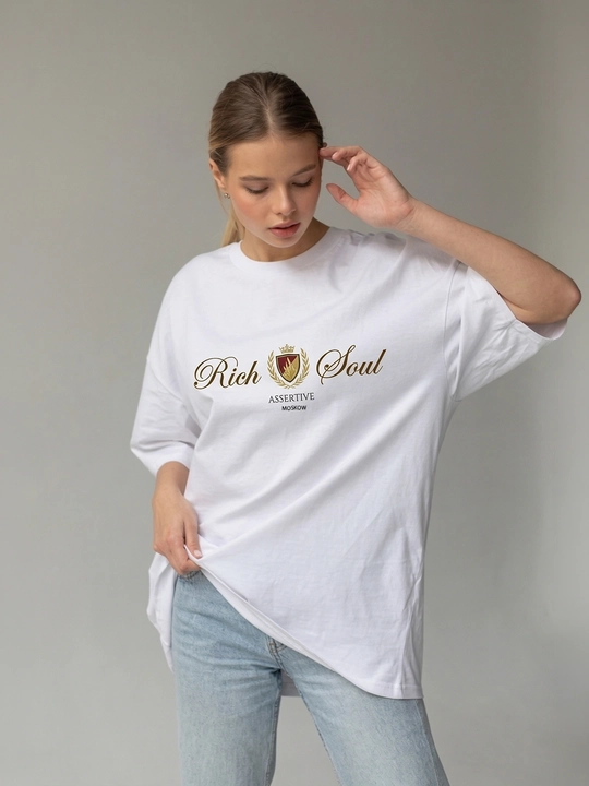 Ayollar oversize futbolkasi