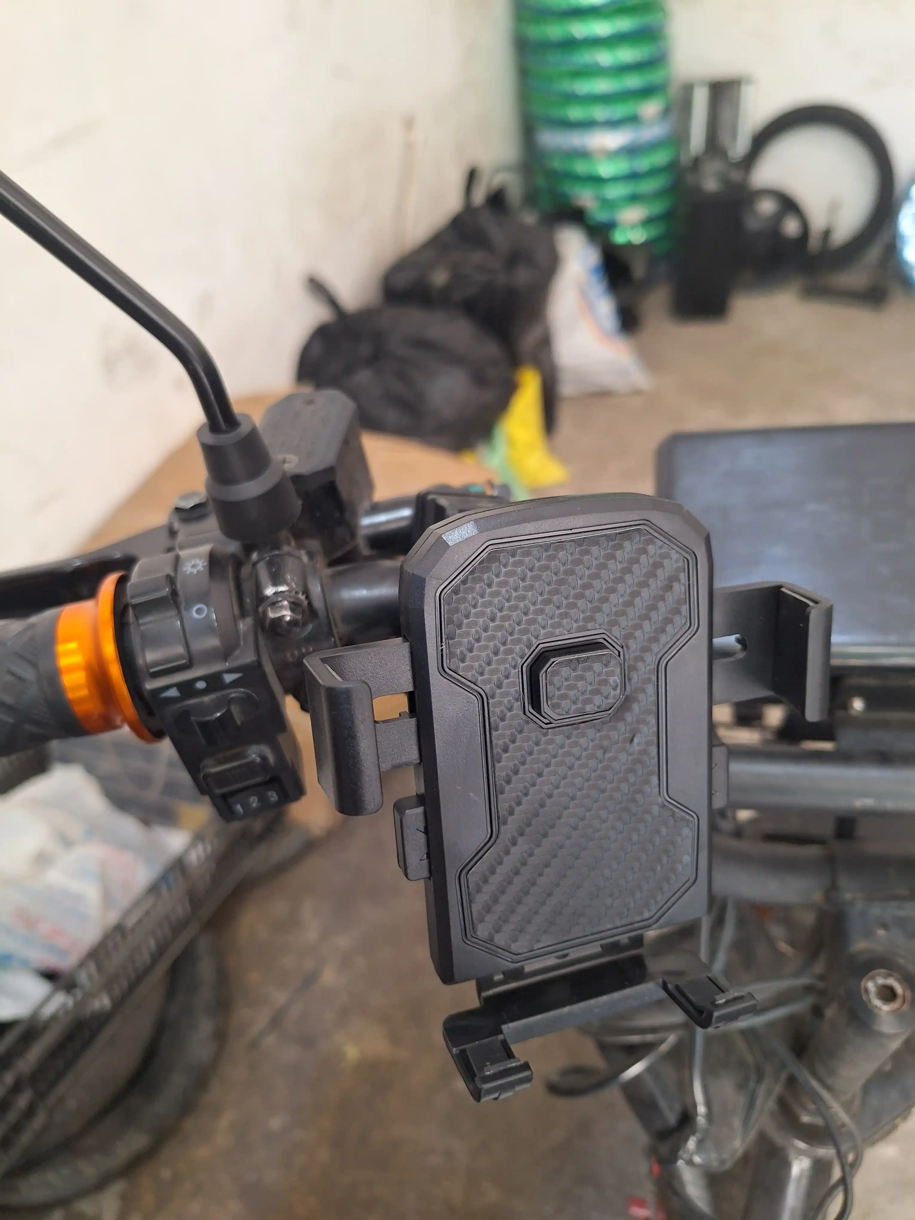 Velosiped uchun telefon ushlagich, mototsikl, mopedlar uchun, universal, Holder SH-3138