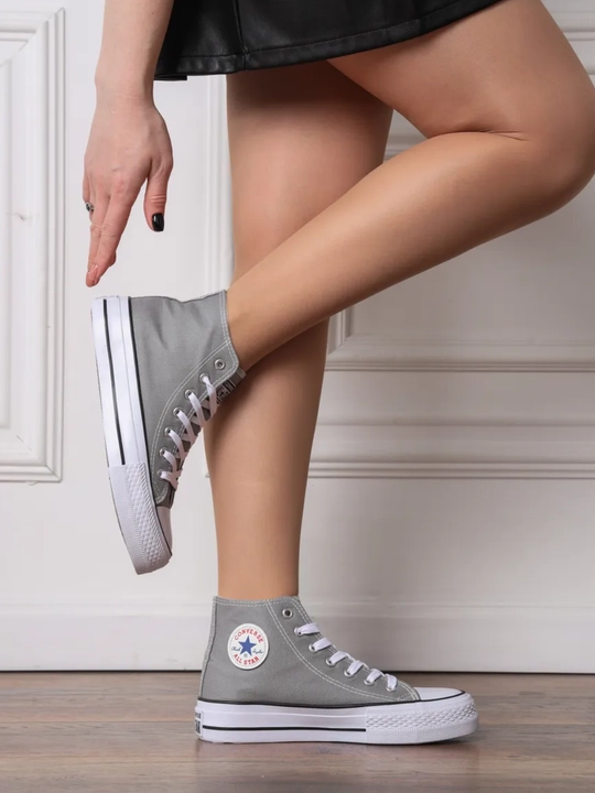 Kedalar Converse sport, yoz-kuz-bahor mavsumi uchun
