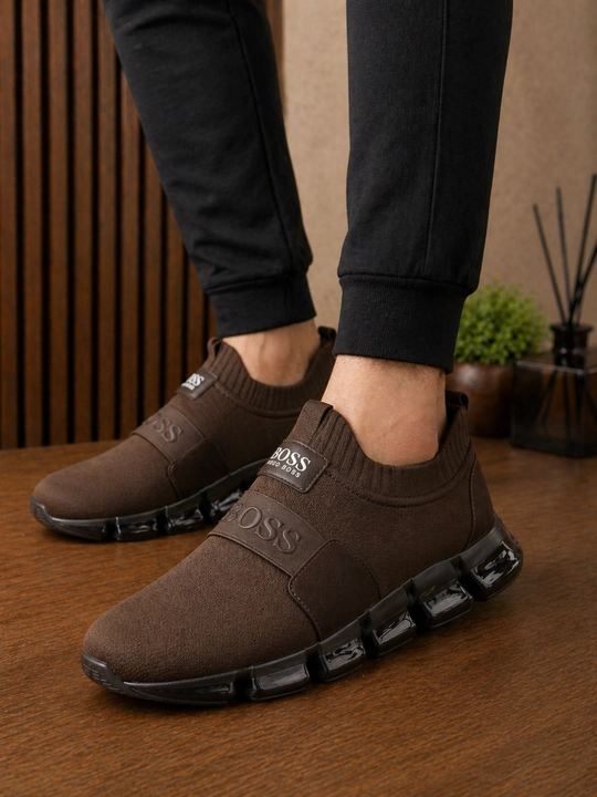 Erkaklar krossovkasi Tods bog'ichsiz, yengil, slip-on, 40-45 (1 razmer katta oling)