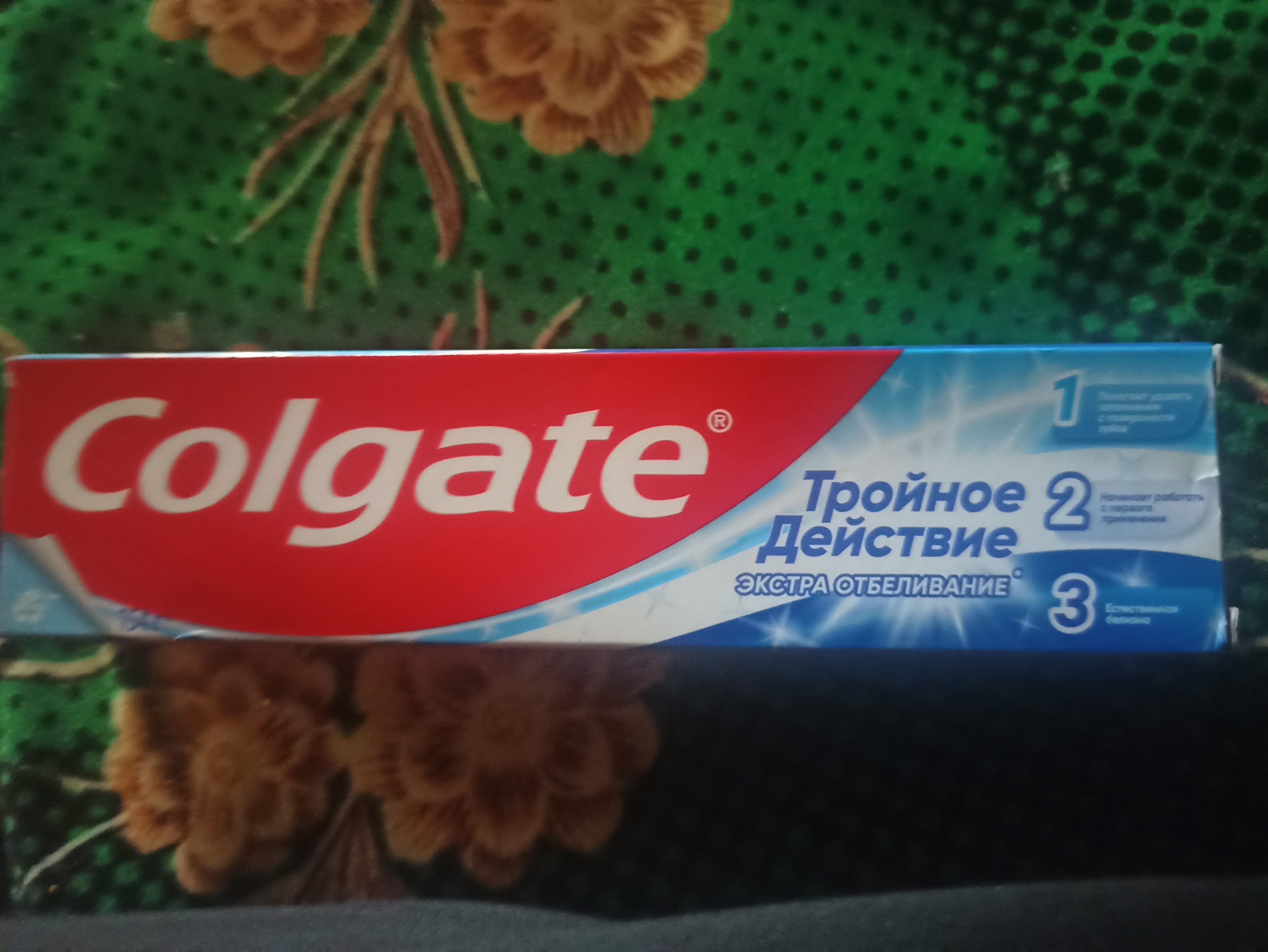 Зубная паста Colgate Экстра отбеливание для восстановления естественной белизны зубов, 100 мл