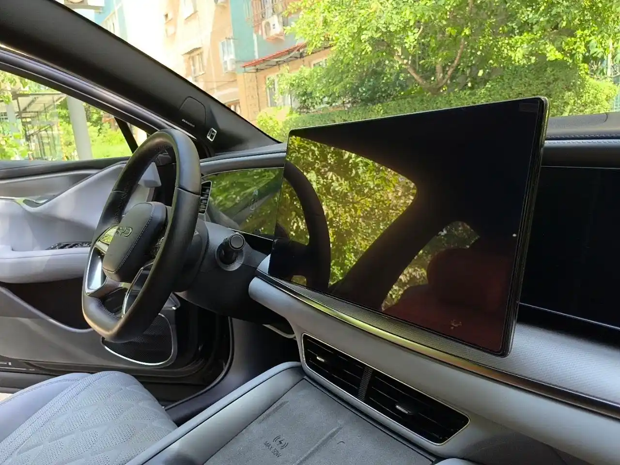 BYD avtomobillari uchun ekran himoya qoplamasi mustahkam plastik material