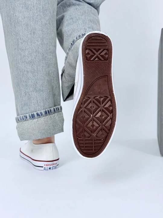 Kedalar Converse sport, yoz-kuz-bahor mavsumi uchun