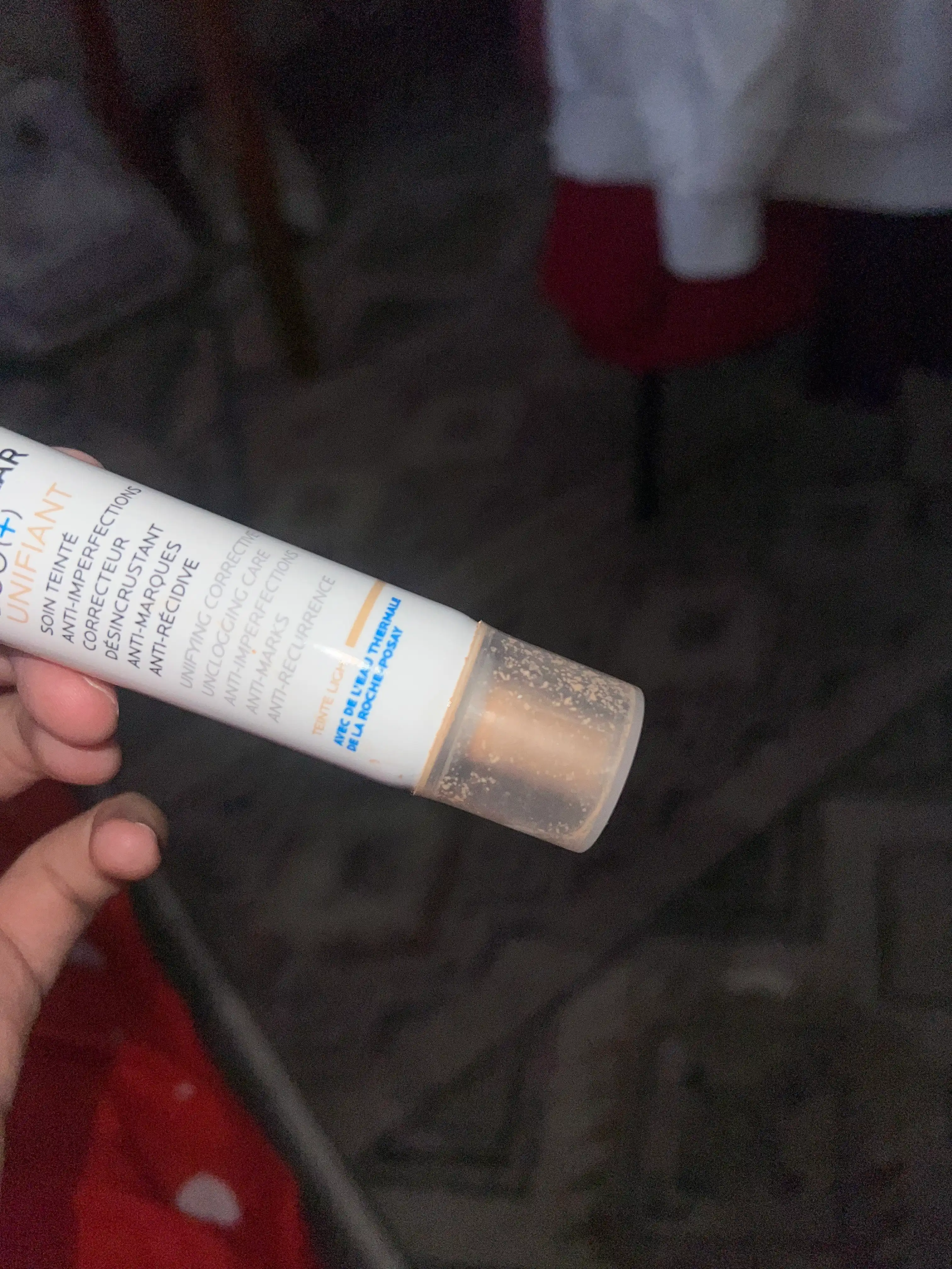 Тональный крем против акне Effaclar Duo [+] Unifiant — матирующий, увлажняющий, 40 мл