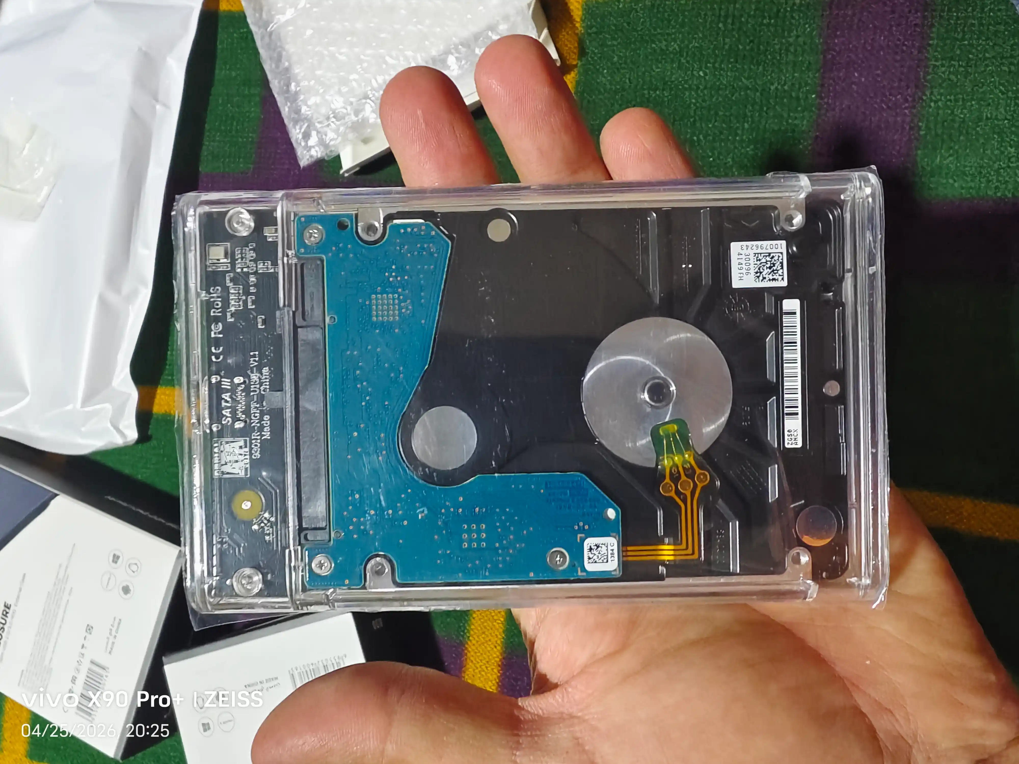 Shaffof HDD Ssd SATA. 2.5 dyuymli USB3.0 Type-C Portativ tashqi qattiq disk qutisi