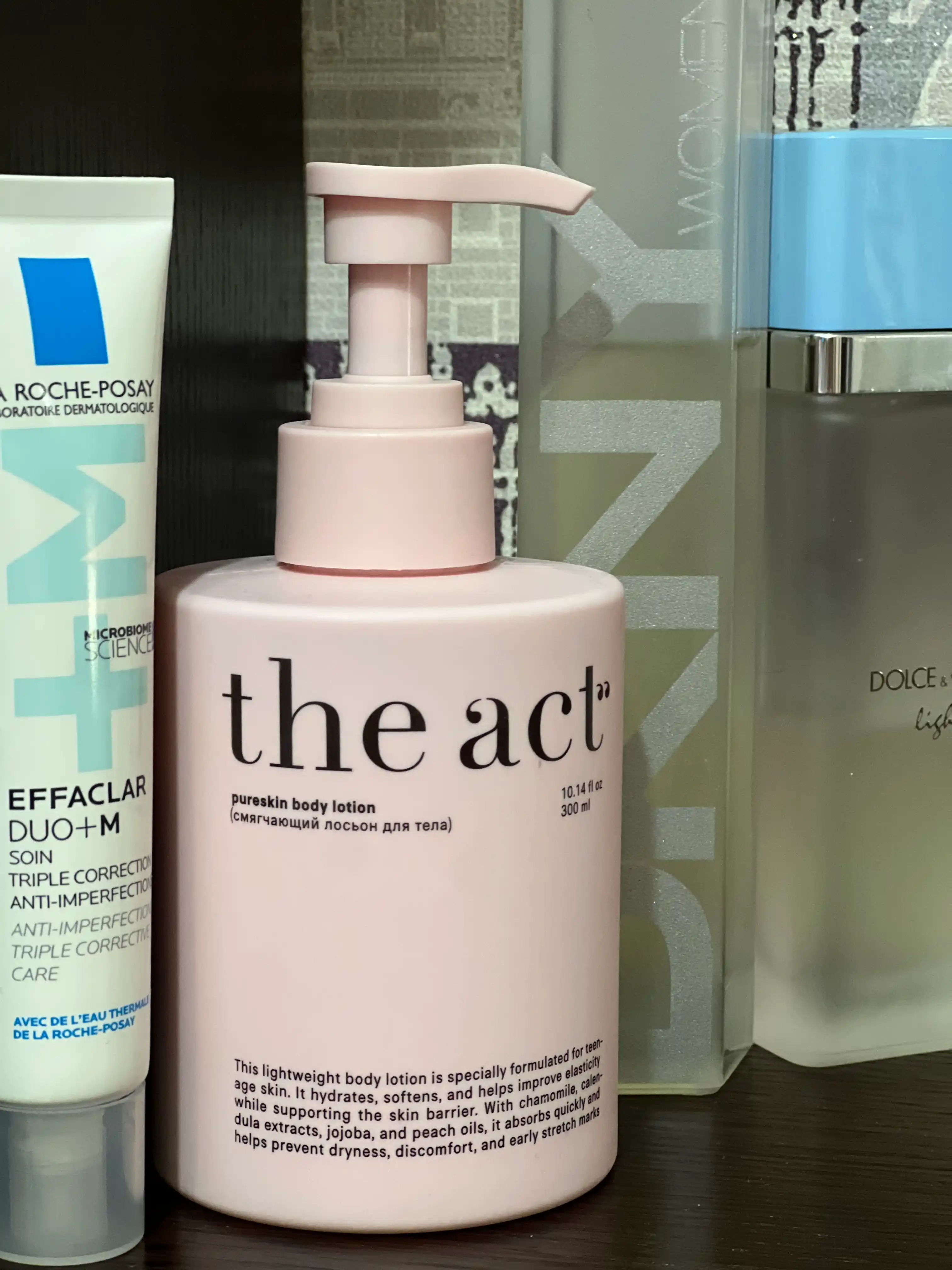 The act Молочко и масло для массажа, смягчающий лосьон, парфюмированный кокос для тела