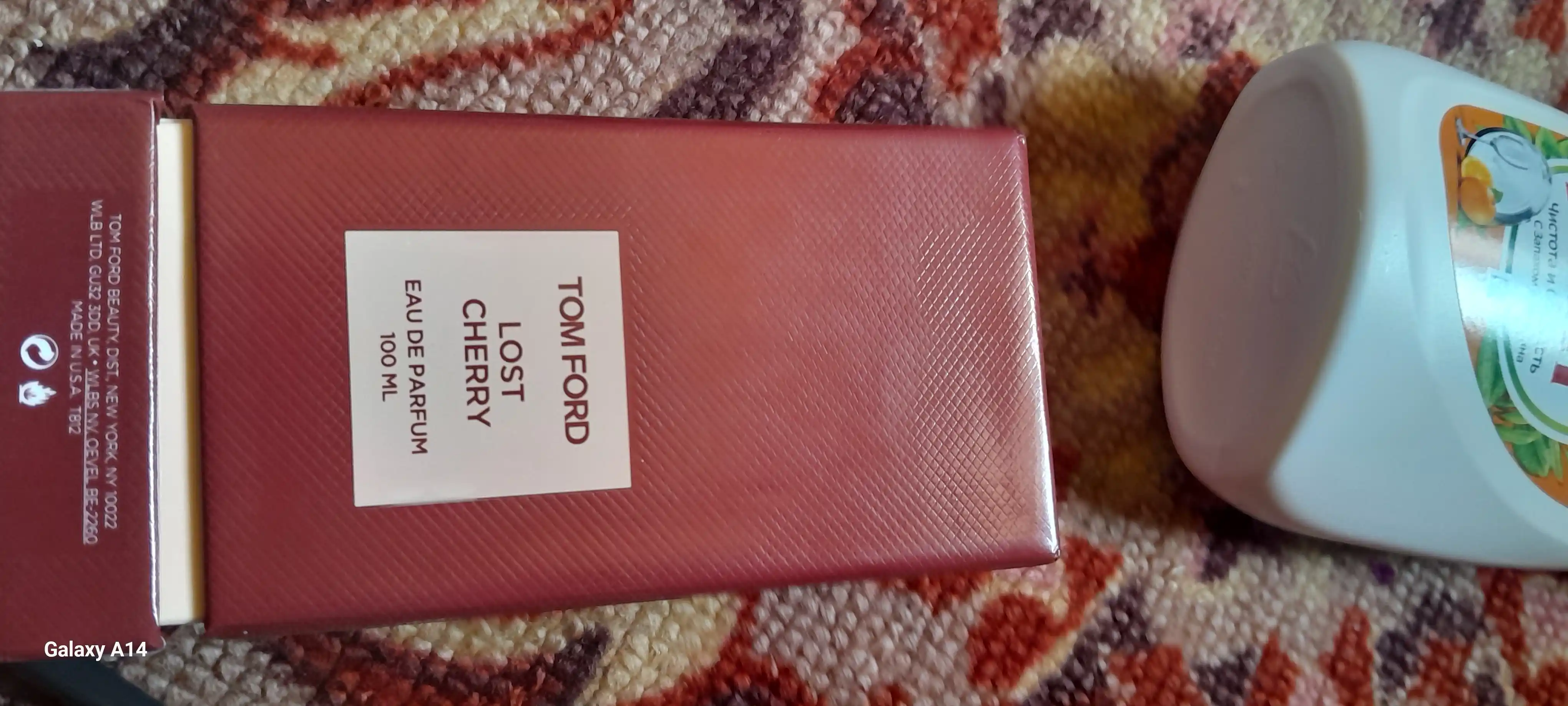 Ayollar va qizlar uchun parfumlangan suv, 100 ml, 50 ml