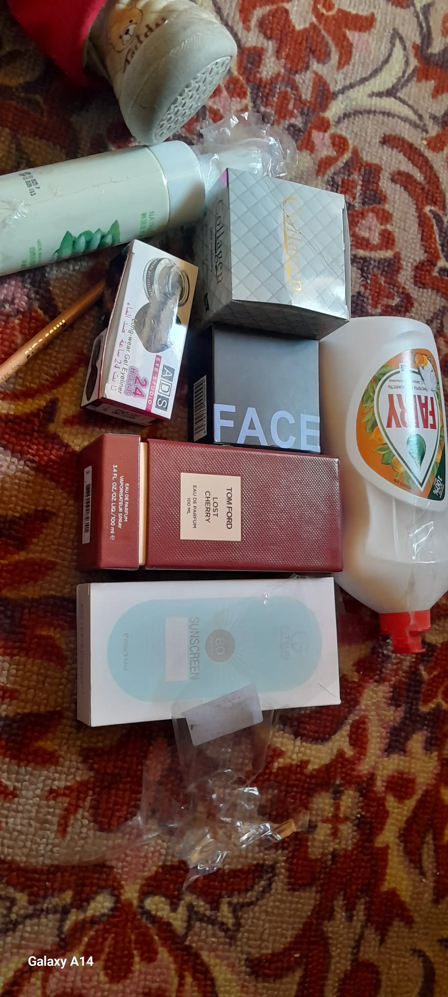 Ayollar va qizlar uchun parfumlangan suv, 100 ml, 50 ml