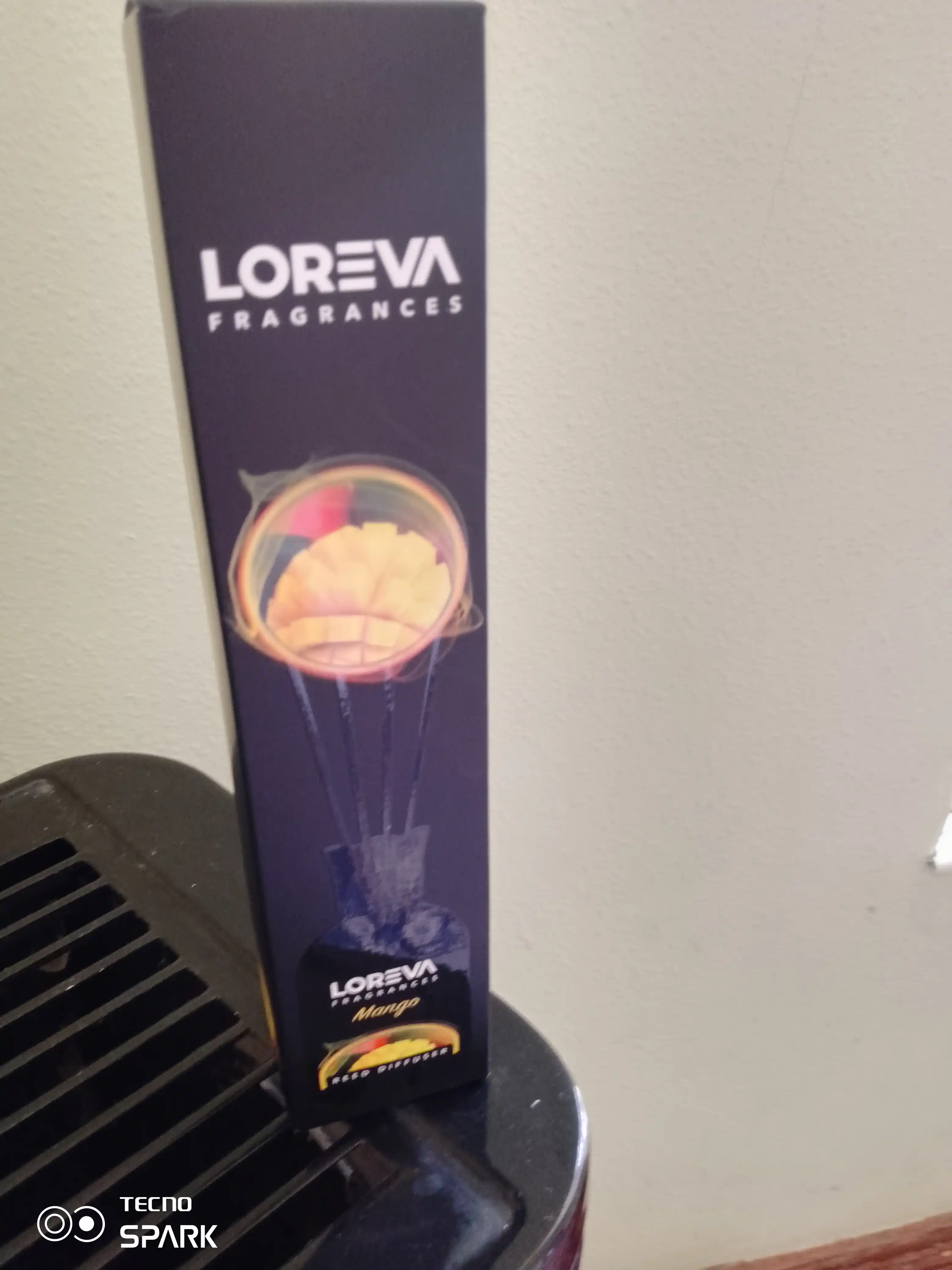 Освежитель воздуха LOREVA для дома, автомобиля и офиса