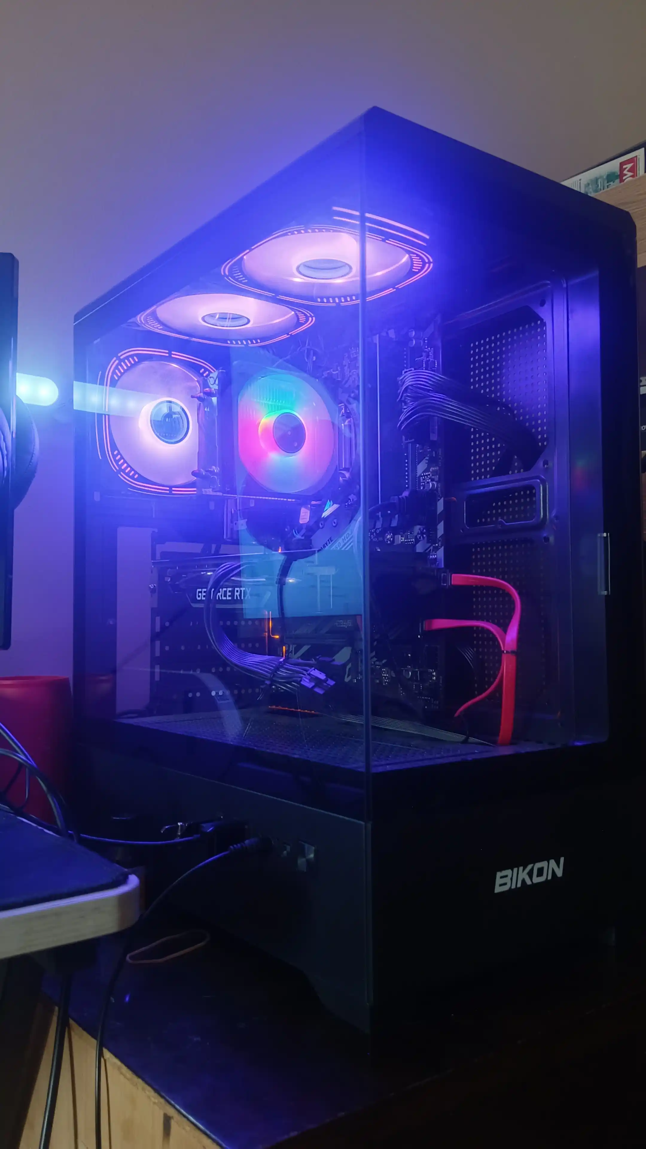 Корпус компьютера BIKON PHANTOM / PRISMA / COMPACT