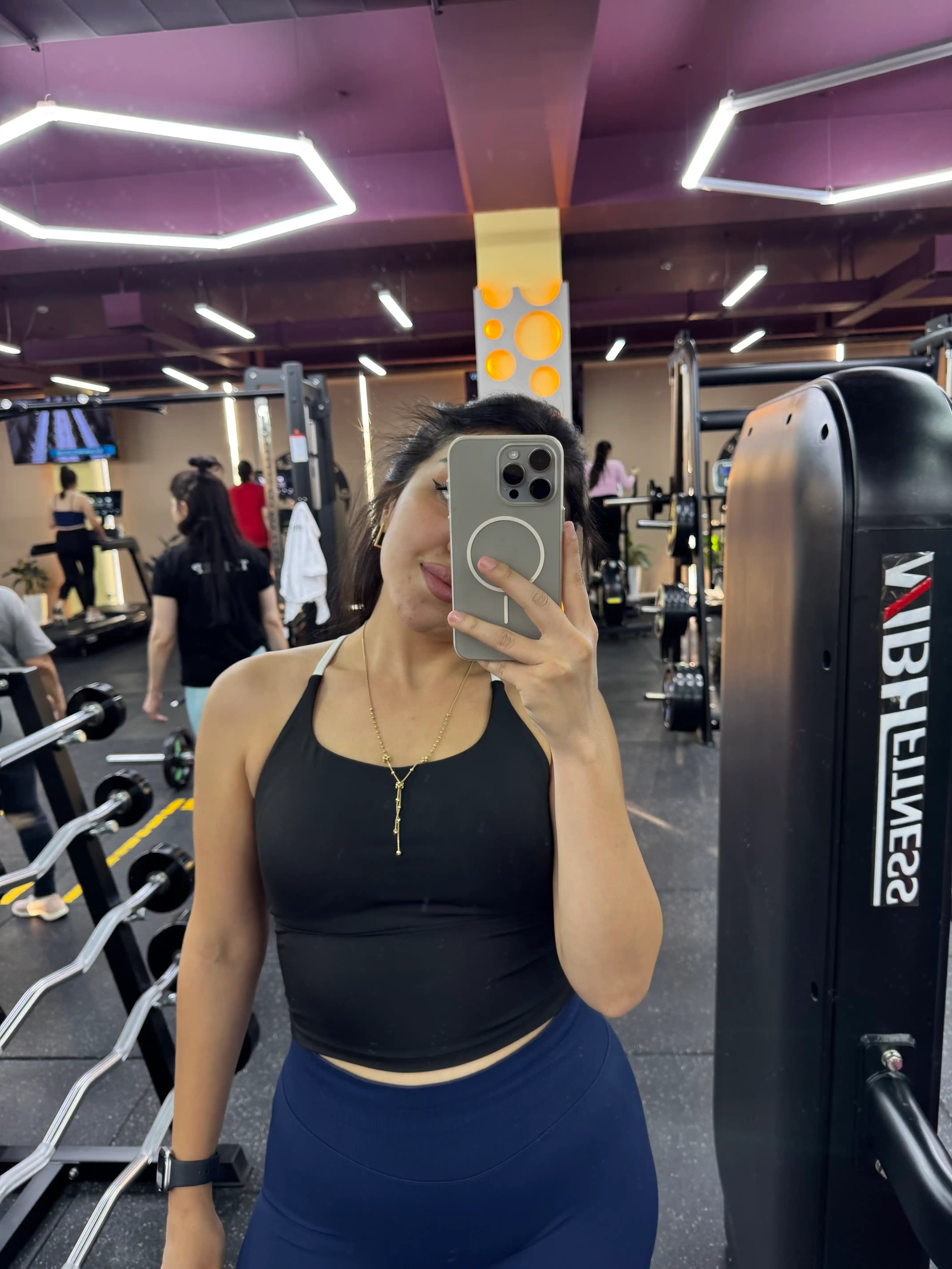 Topik, Sport Top, Fitnes uchun chashkali sport topi, Yoga, sport kiyimlari ayollar uchun