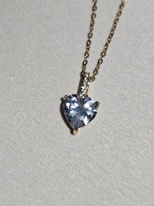 Yurakcha va toshlar bilan bezatilgan ayollar zanjiri, Stainless steel, zanglamaydigan po‘lat