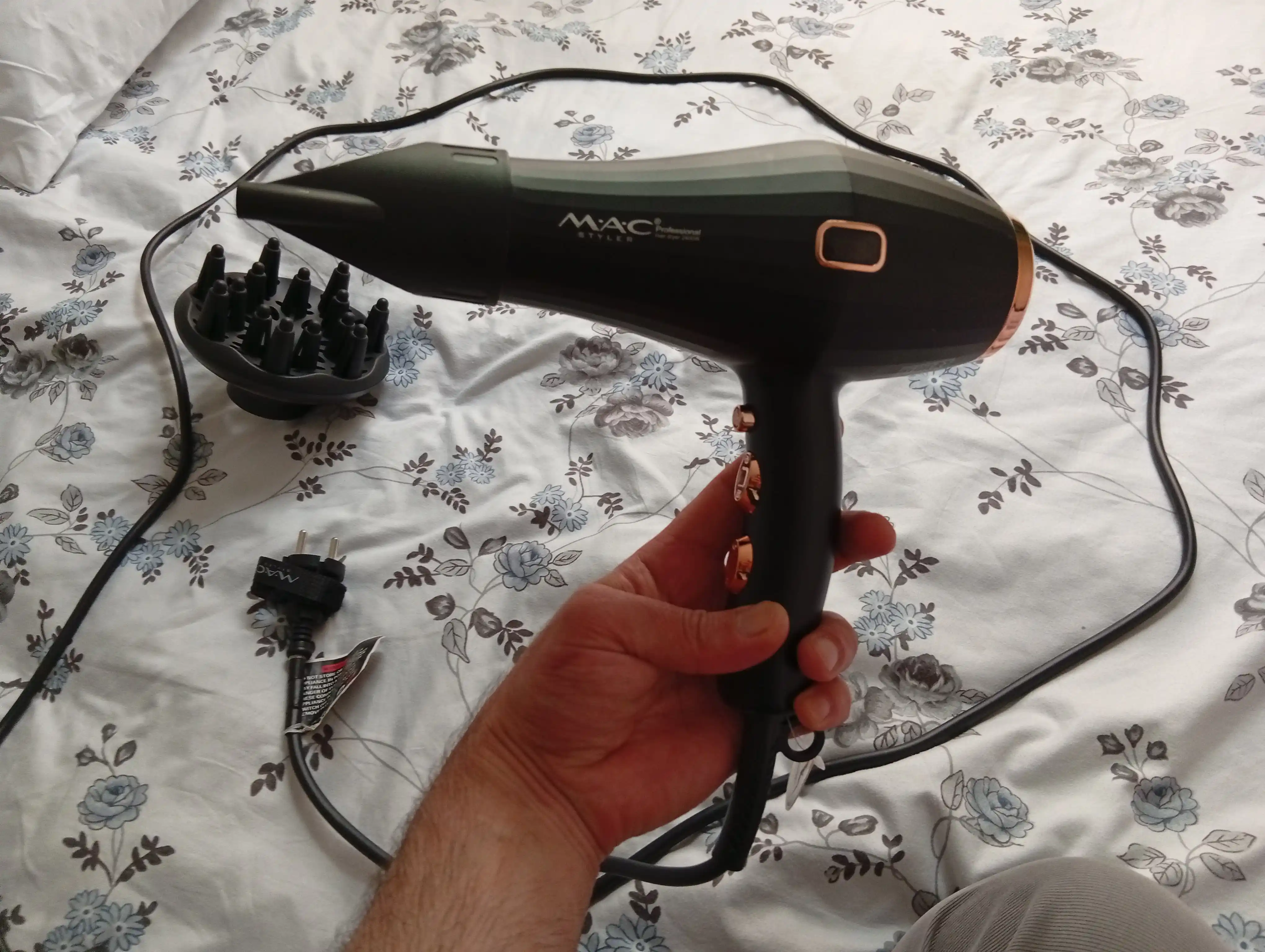 Professional fen soch quritgich MAC styler MC-6641, quritish va turmaklash uchun, 2400W