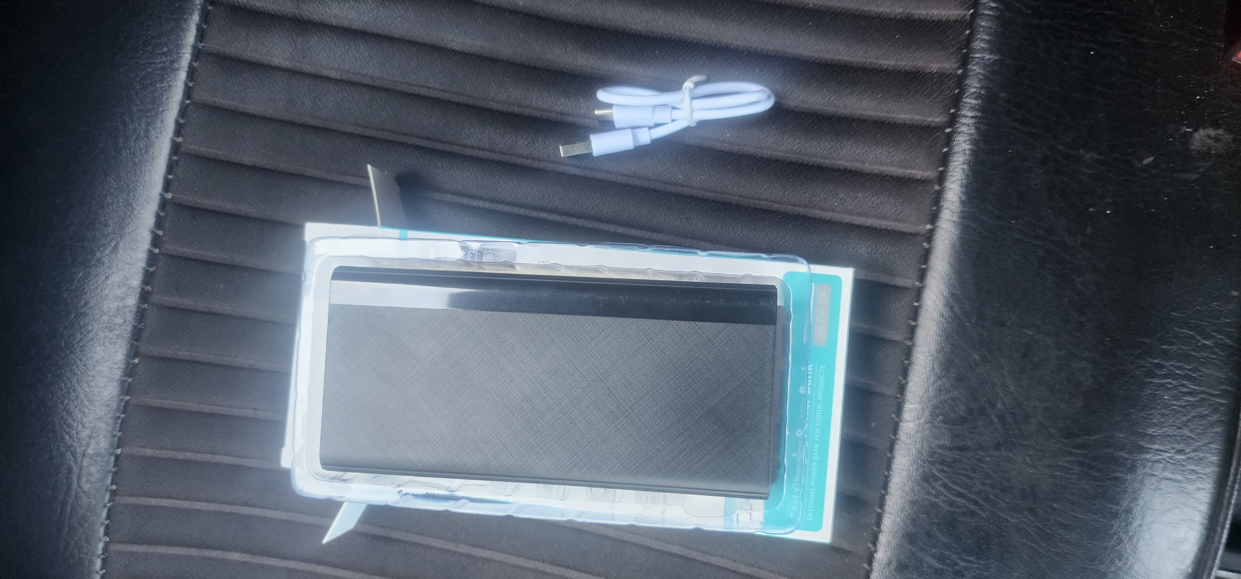 Внешний аккумулятор Power Bank, 10000, 20000, повербанк для iphone, android 3 в 1