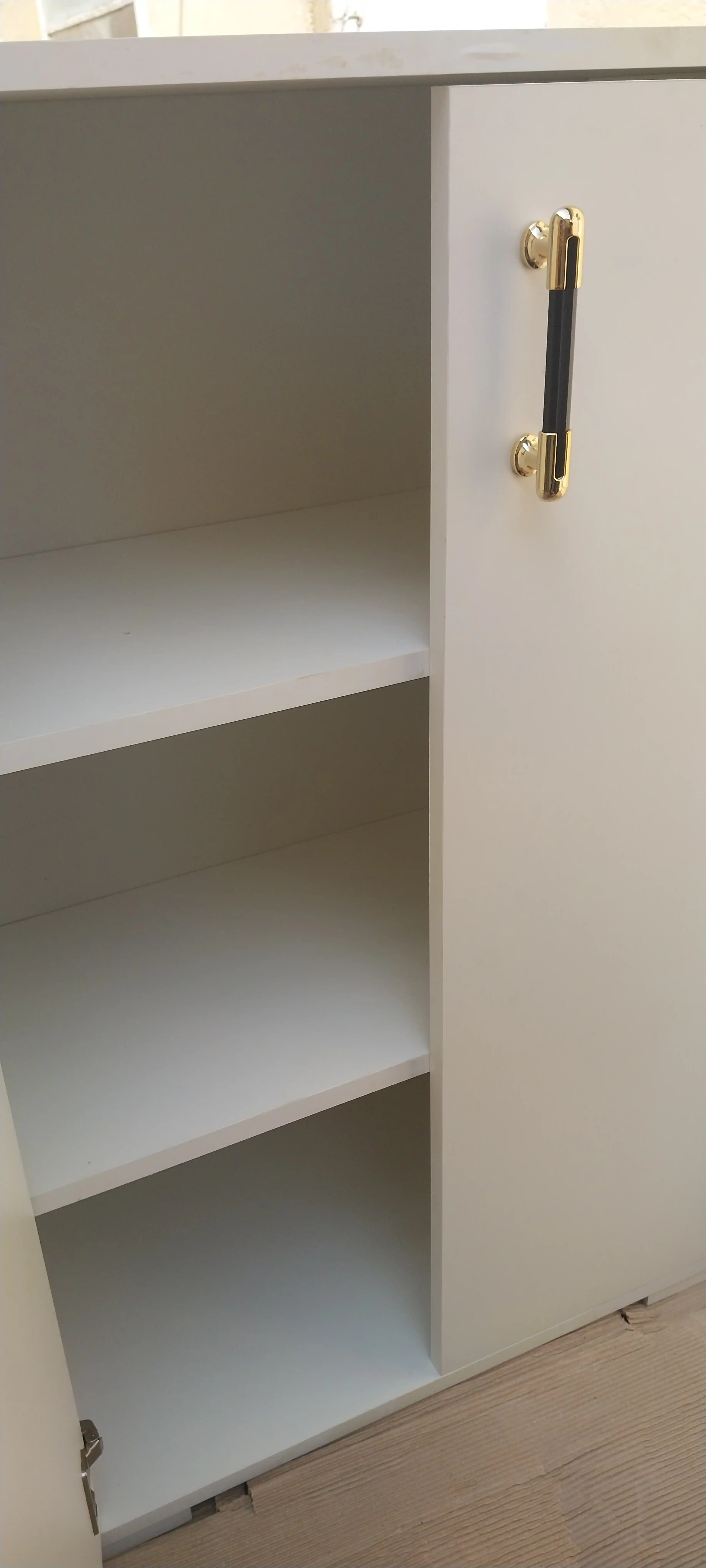 Universal tumba, yig'ilgan, 90 * 60 * 30 sm