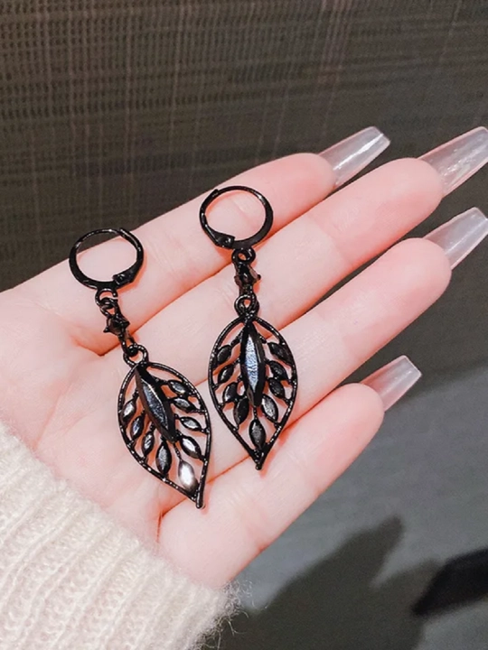 Серьги – яркие и привлекательные