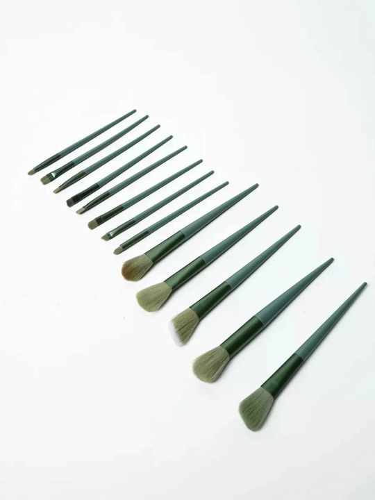 Makiyaj cho‘tkalari to‘plami 13 dona, yumshoq sintetik tuk,kosmetik brush set,chехол bilan