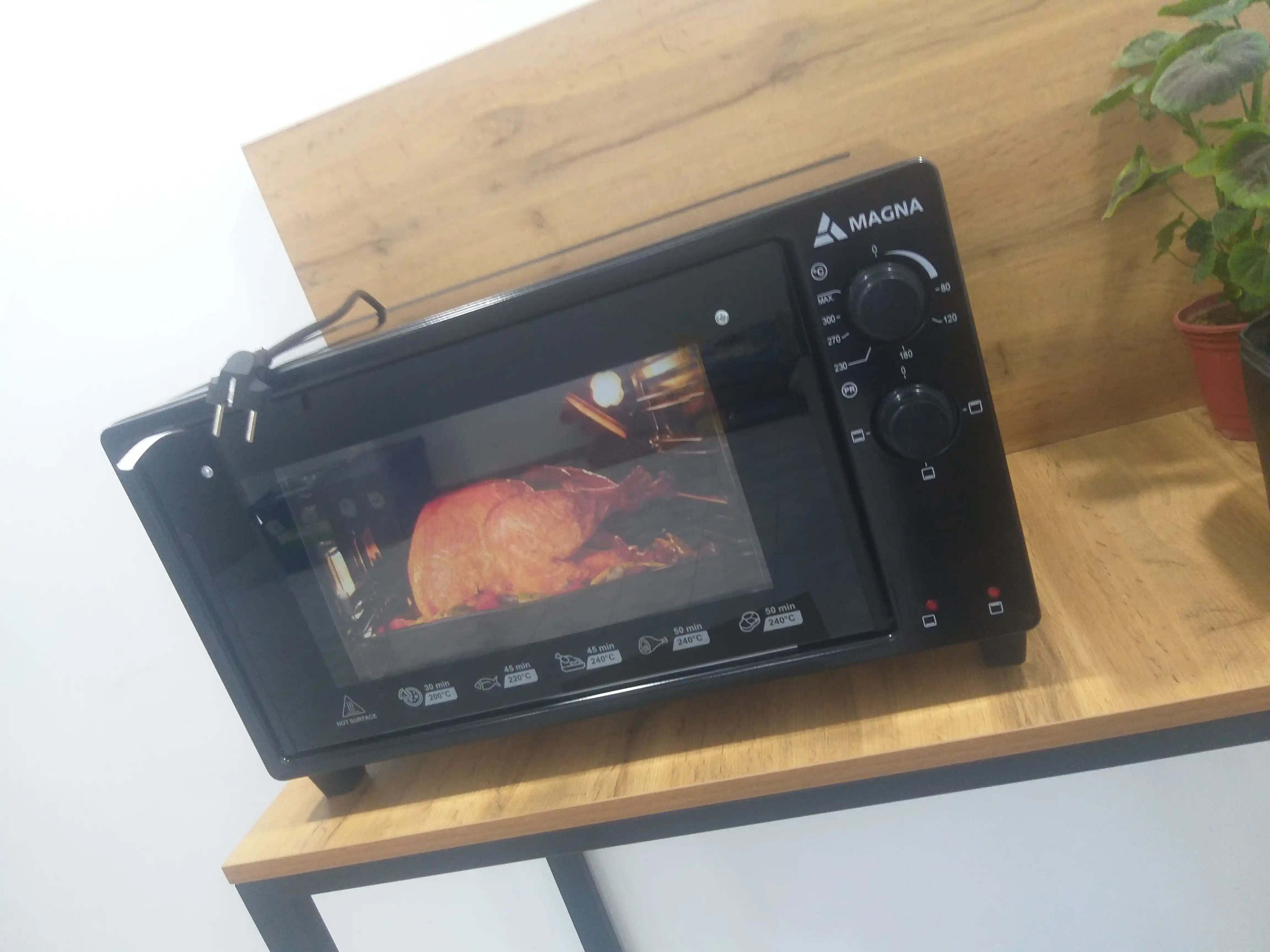 Мини печь Magna MF3215B-03BL/1, объем 32 л, мощность 1500 Вт