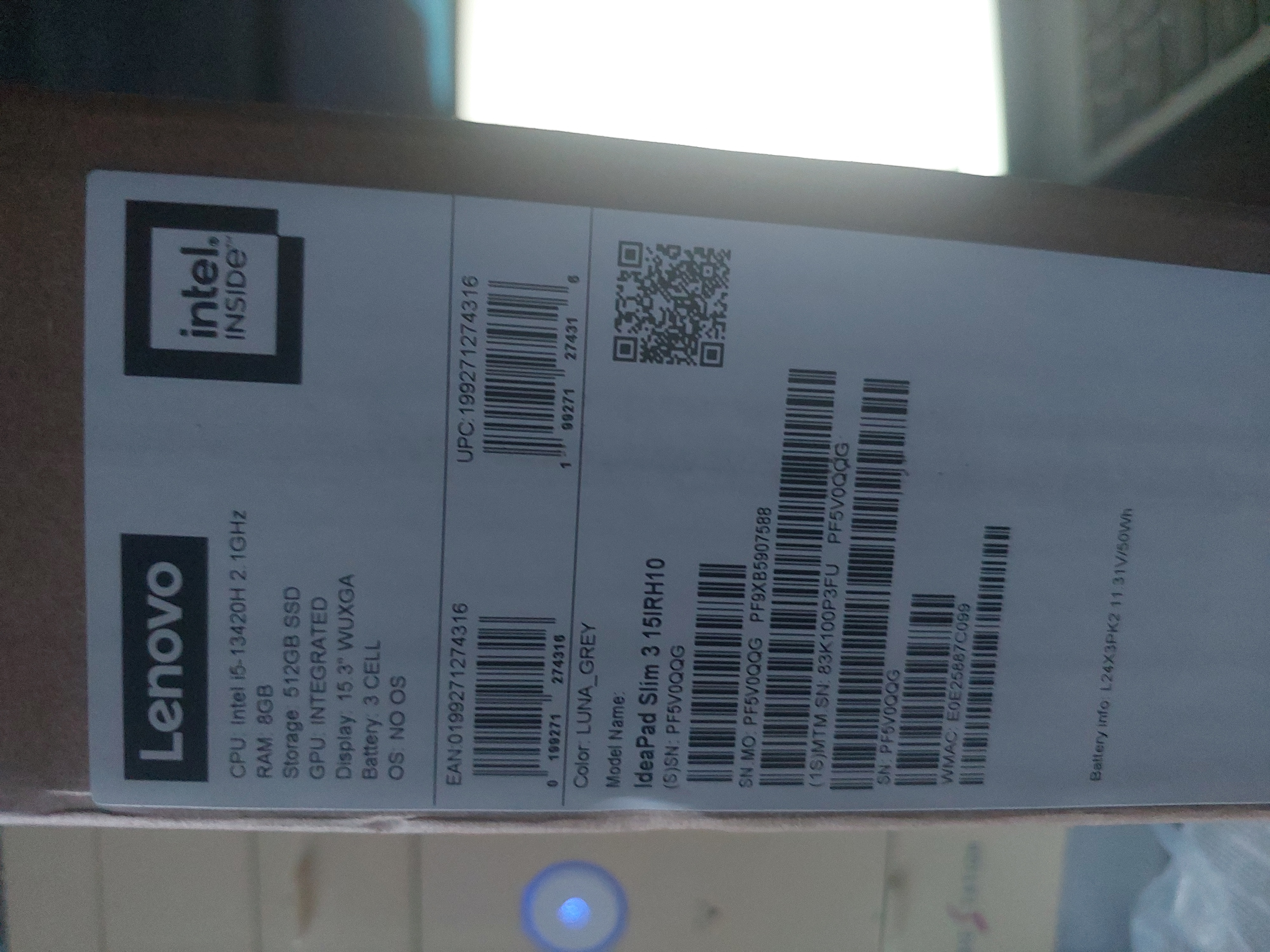 Lenovo IdeaPad Slim 3 — AMD Ryzen 5-40, 8 ГБ DDR5, SSD 512 ГБ, 15.6″ FHD IPS, Win 11 Pro