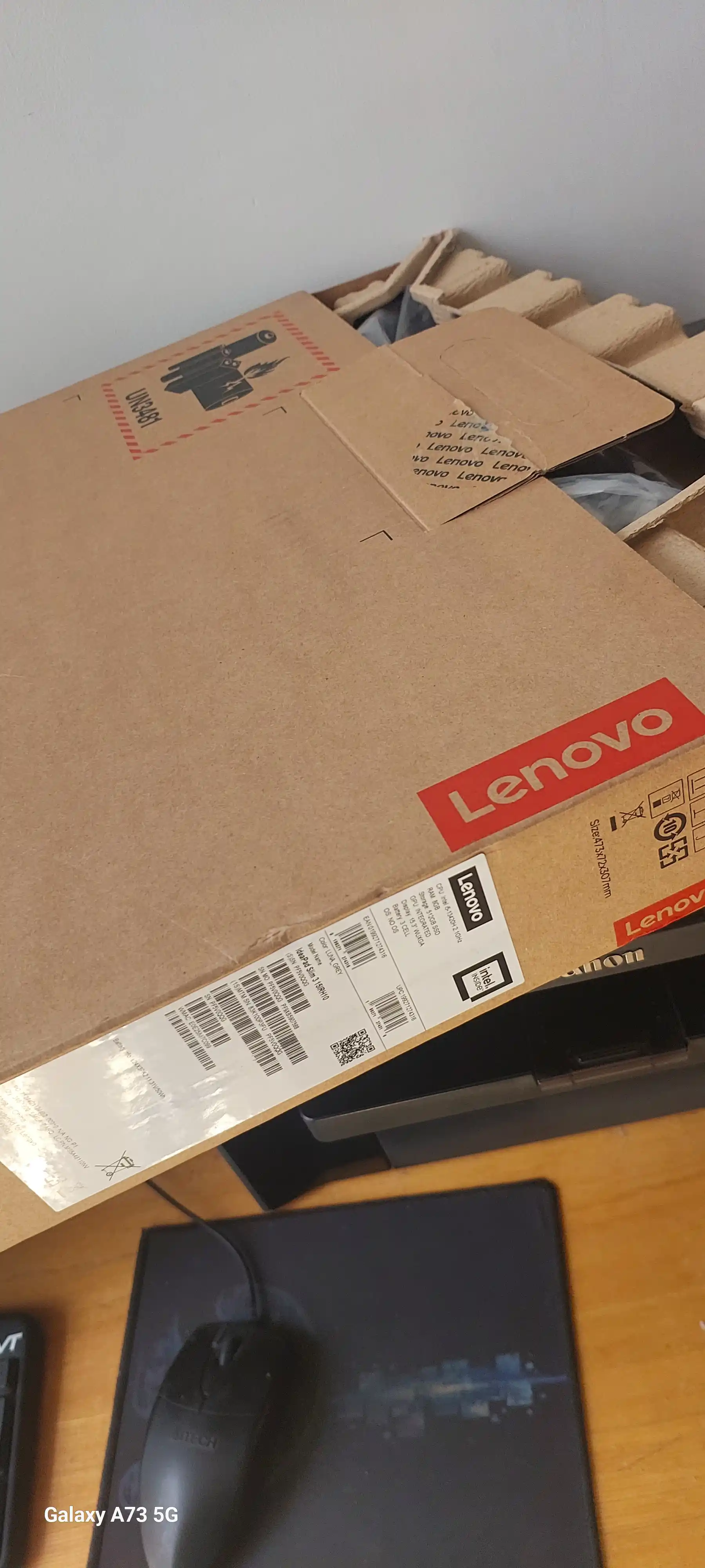 Lenovo IdeaPad Slim 3 — AMD Ryzen 5-40, 8 ГБ DDR5, SSD 512 ГБ, 15.6″ FHD IPS, Win 11 Pro
