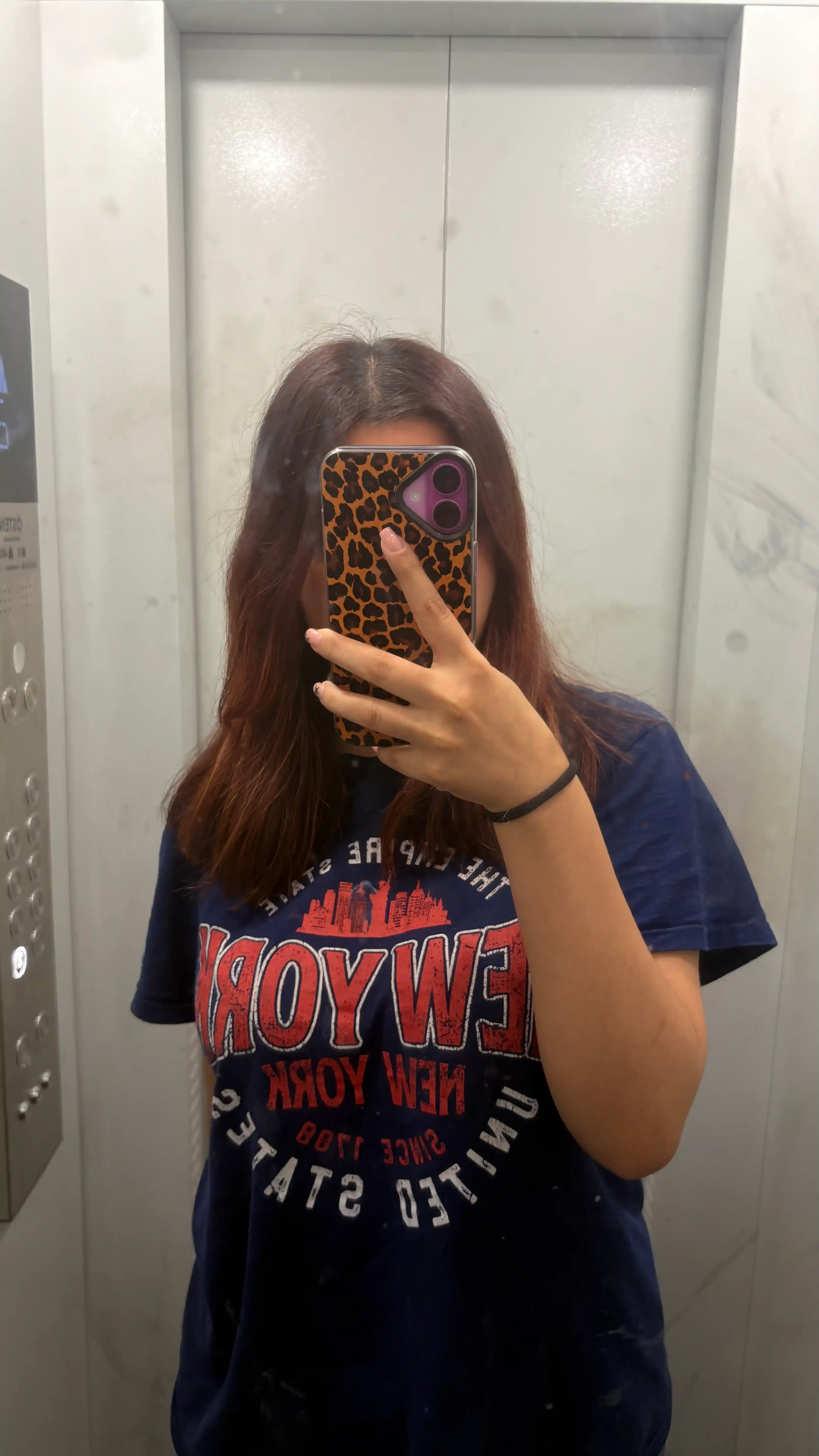 IPhone XR, X, XS, XS Max, 11, 12, 13, 14, 15, 16, Pro, Pro Max uchun g'ilof