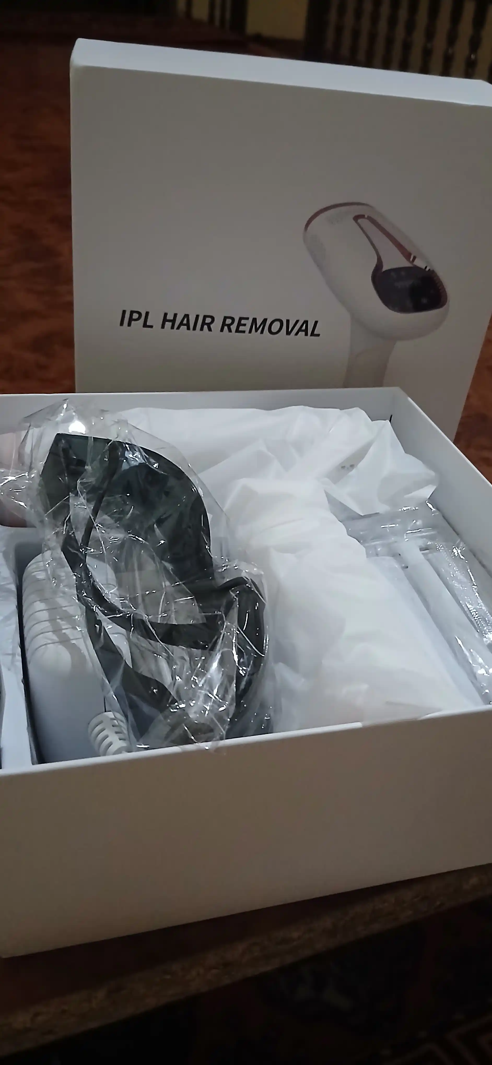 Фотоэпилятор IPL для тело и лица с охлаждающим эффектом, Akbarova Xonzoda