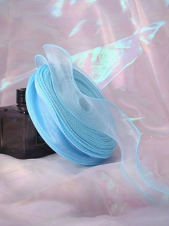 Moviy osmon rangi