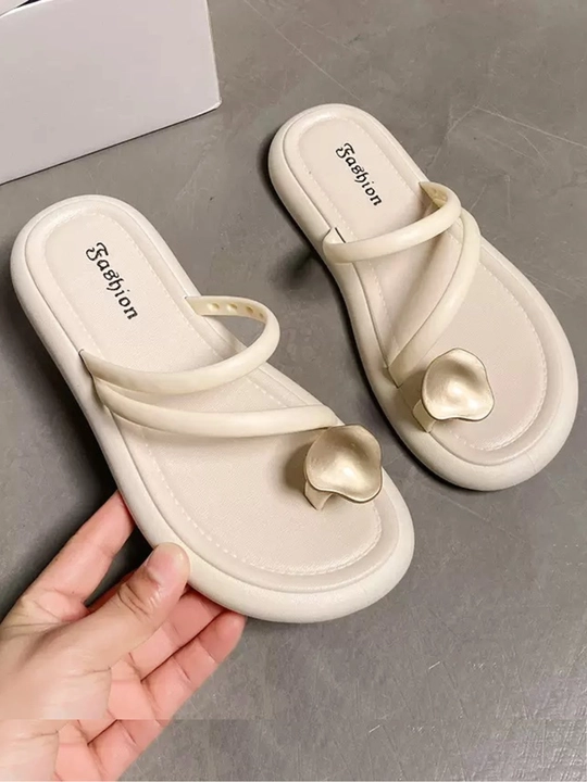 Ayollar bosonojkalari, yozgi sandal tapochlakar, slansi, sandallar, 1 o'lcham kichikli