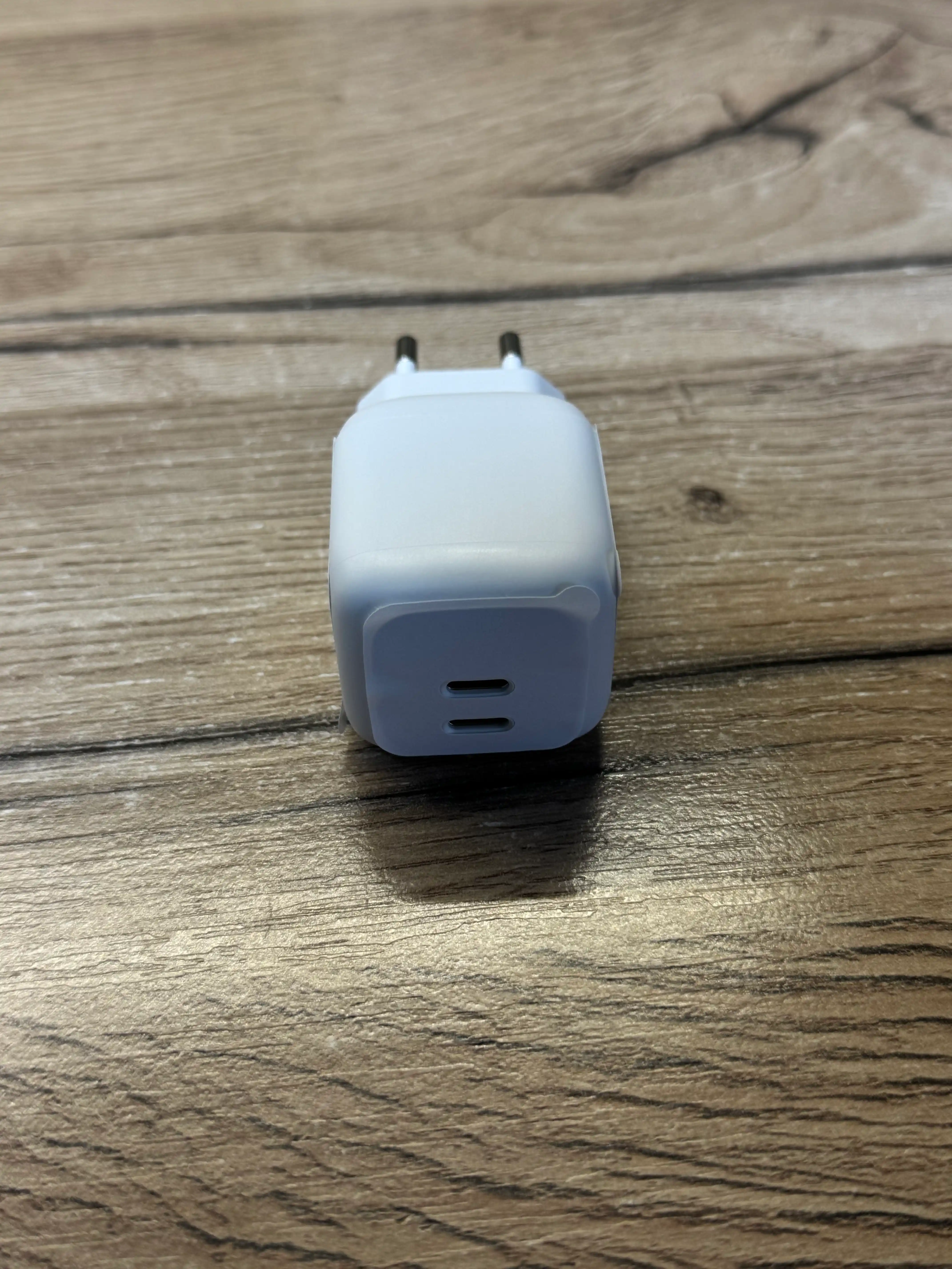 Сетевое зарядное устройство Belkin GaN 67W, 50W, 2x Type C