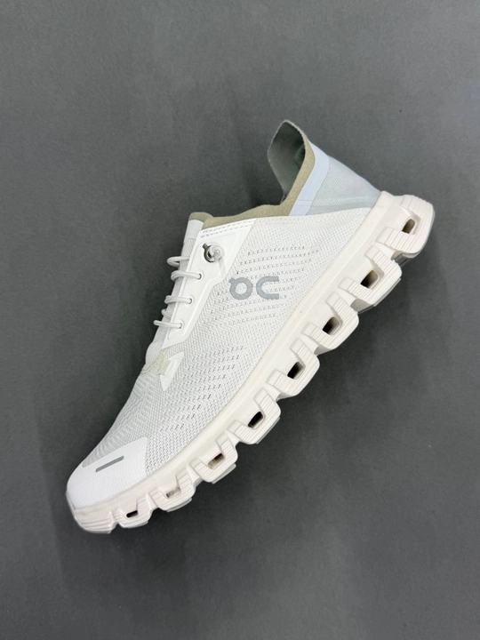 ON CLOUD krossovka Made in Vietnam, 40–44 razmer, yengil va qulay sport oyoq kiyim