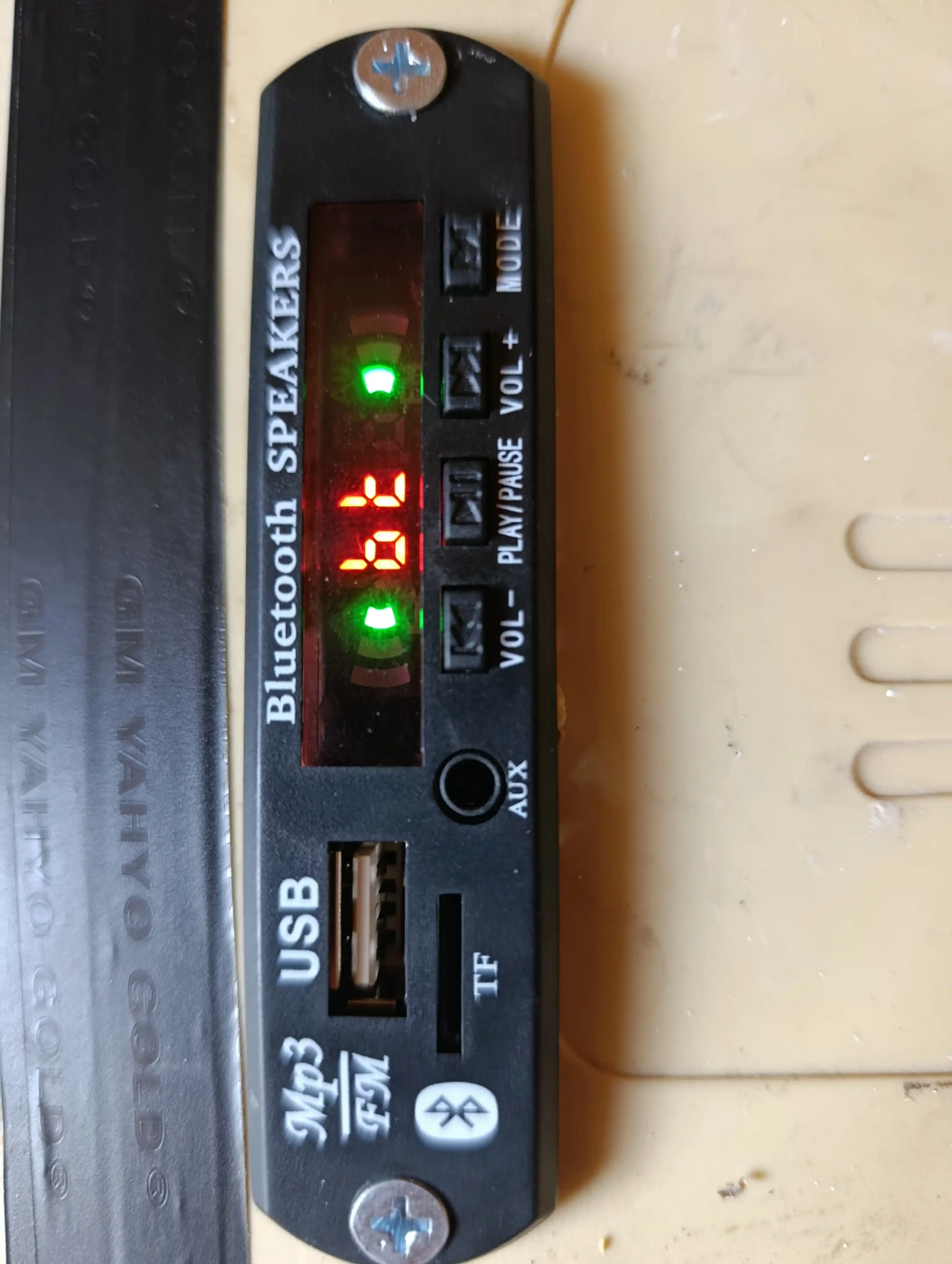 Bluetooth 5.0 MP3/WAV dekoder moduli, 12V, USB/TF, FM, AUX, pult bilan
